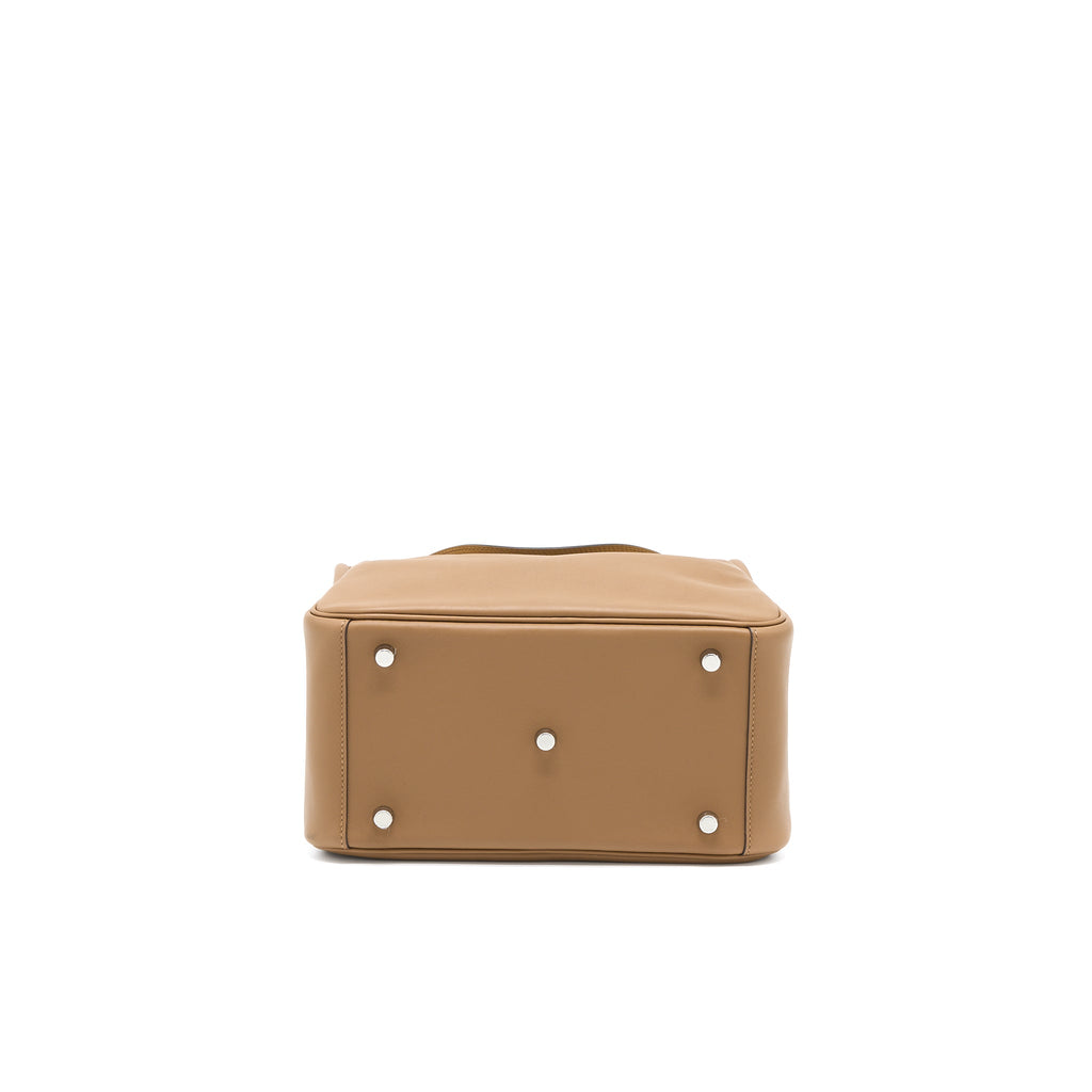 HERMES LINDY 26 SWIFT 3G ALEZAN / 4B BISCUIT SHW