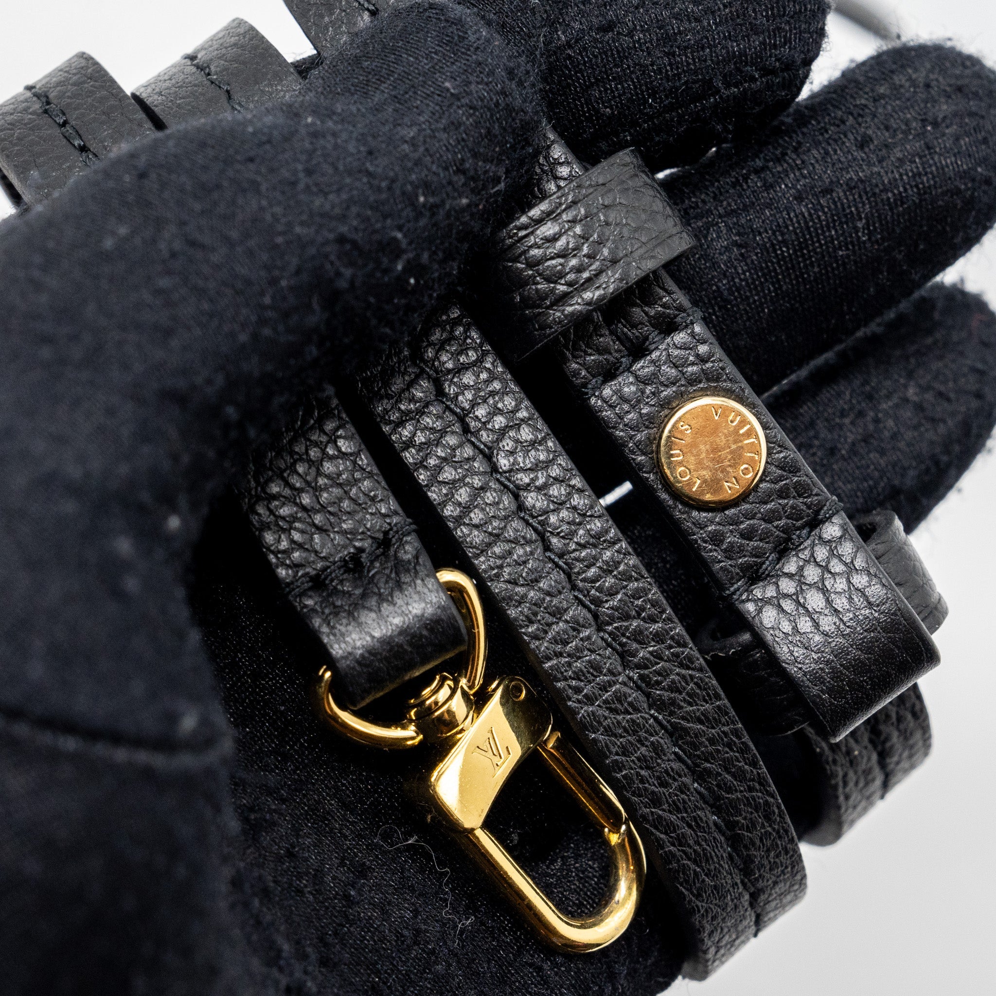 LOUIS VUITTON EASY POUCH ON STRAP MONOGRAM EMPREINTE BLACK GHW (NEW VERSION)