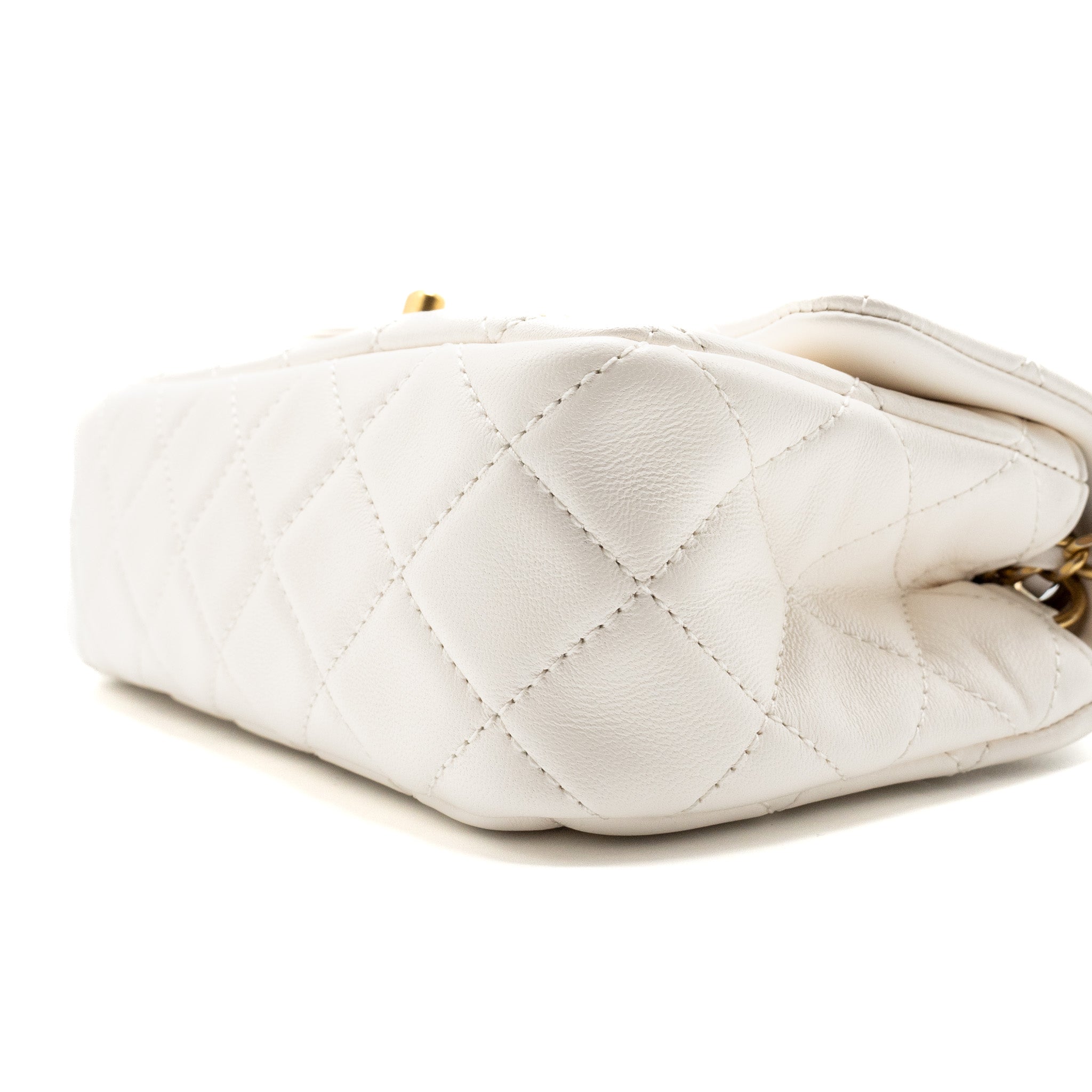 CHANEL PEARL CRUSH MINI RECTANGULAR FLAP BAG LAMBSKIN WHITE GHW(MICROCHIP)