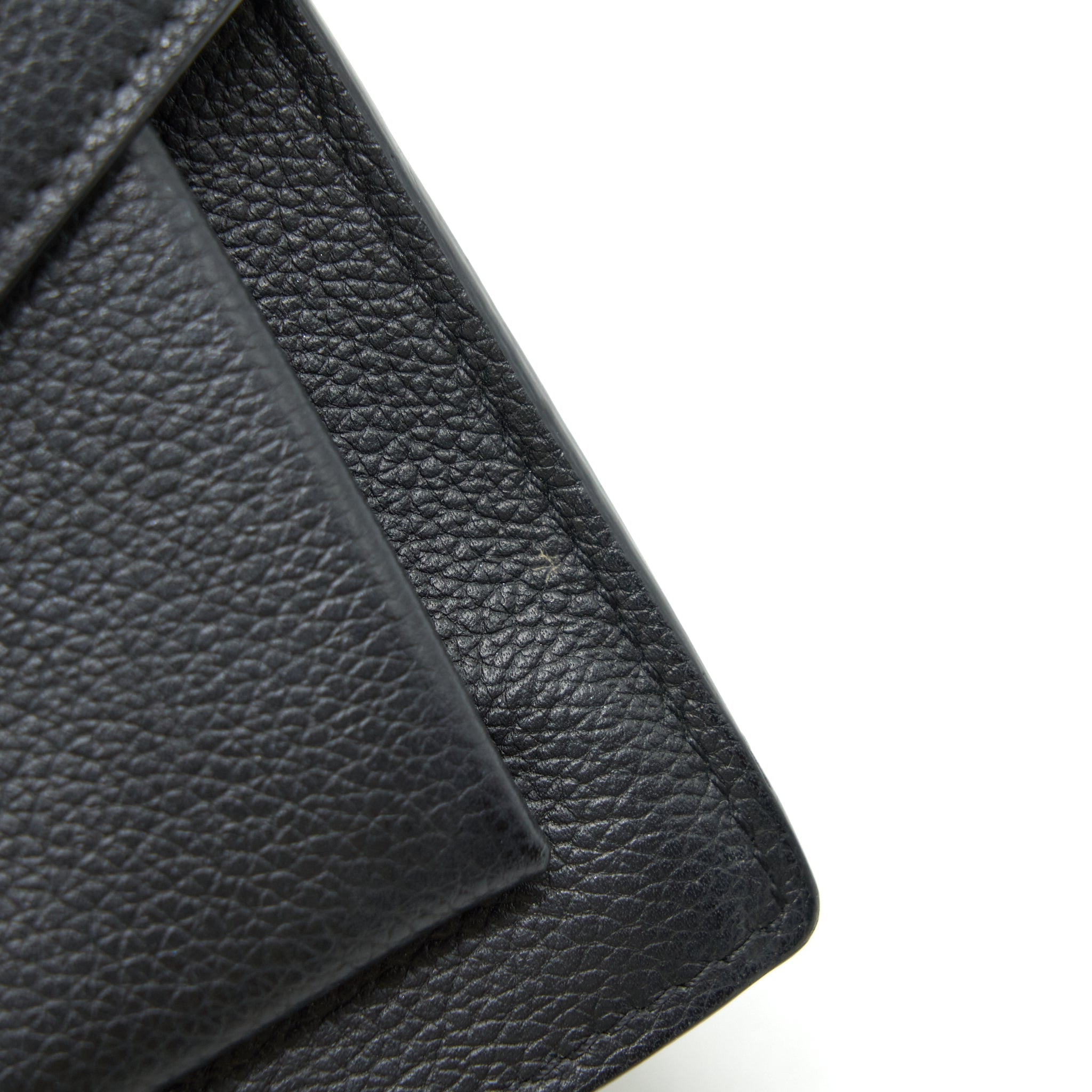 LOUIS VUITTON MYLOCKME CHAIN POCHETTE CALFSKIN BLACK SHW