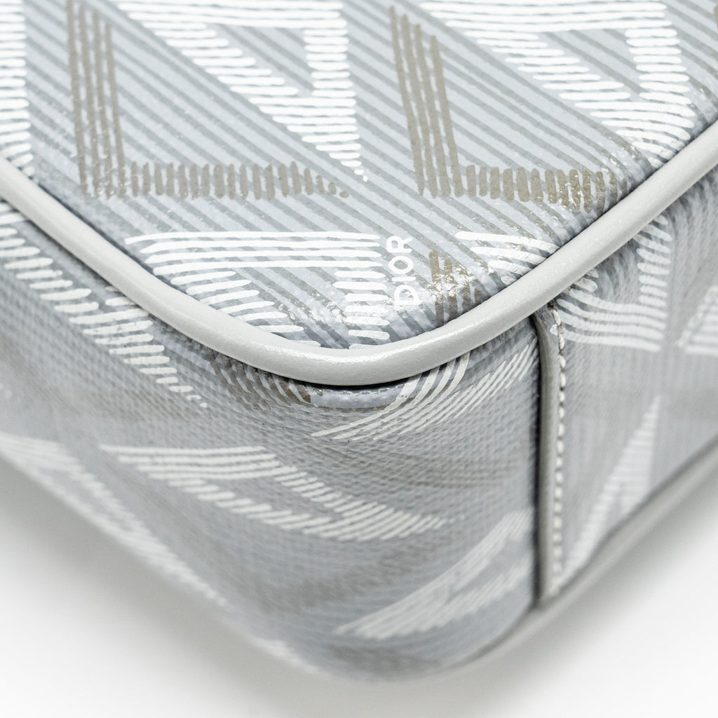 DIOR HIT THE ROAD BAG WITH STRAP DIOR CD DIAMOND CANVAS GREY MULTICOLOUR HARDWARE
