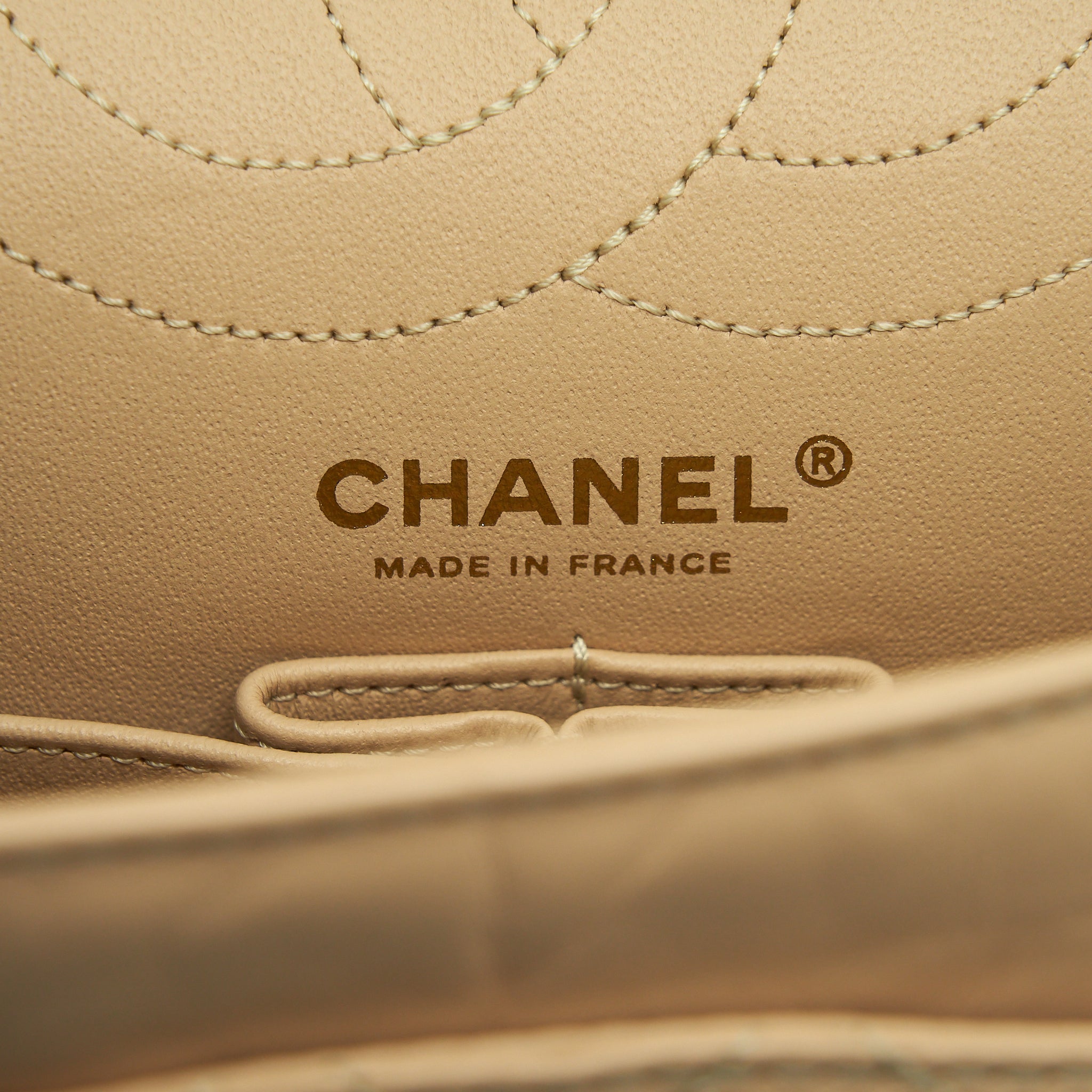 CHANEL 2.55 225 REISSUE DOUBLE FLAP BAG CALFSKIN LIGHT BEIGE GHW