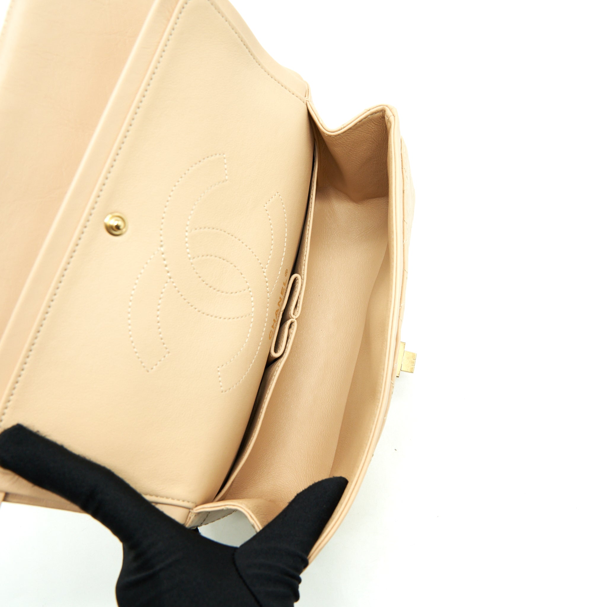CHANEL 2.55 225 REISSUE DOUBLE FLAP BAG CALFSKIN LIGHT BEIGE GHW