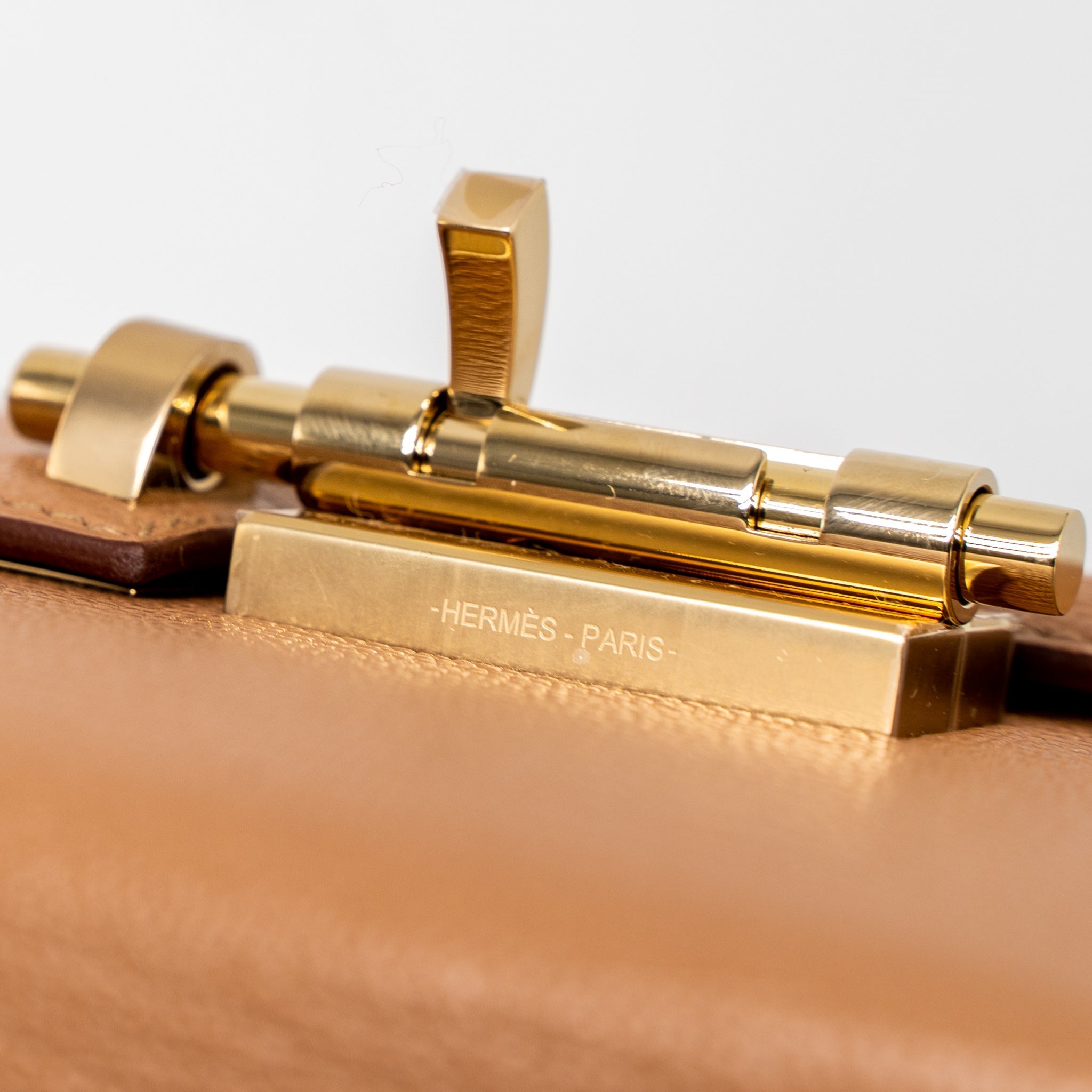 HERMES MINI VERROU CHÈVRE MYSORE 2J QUEBRACHO LGHW