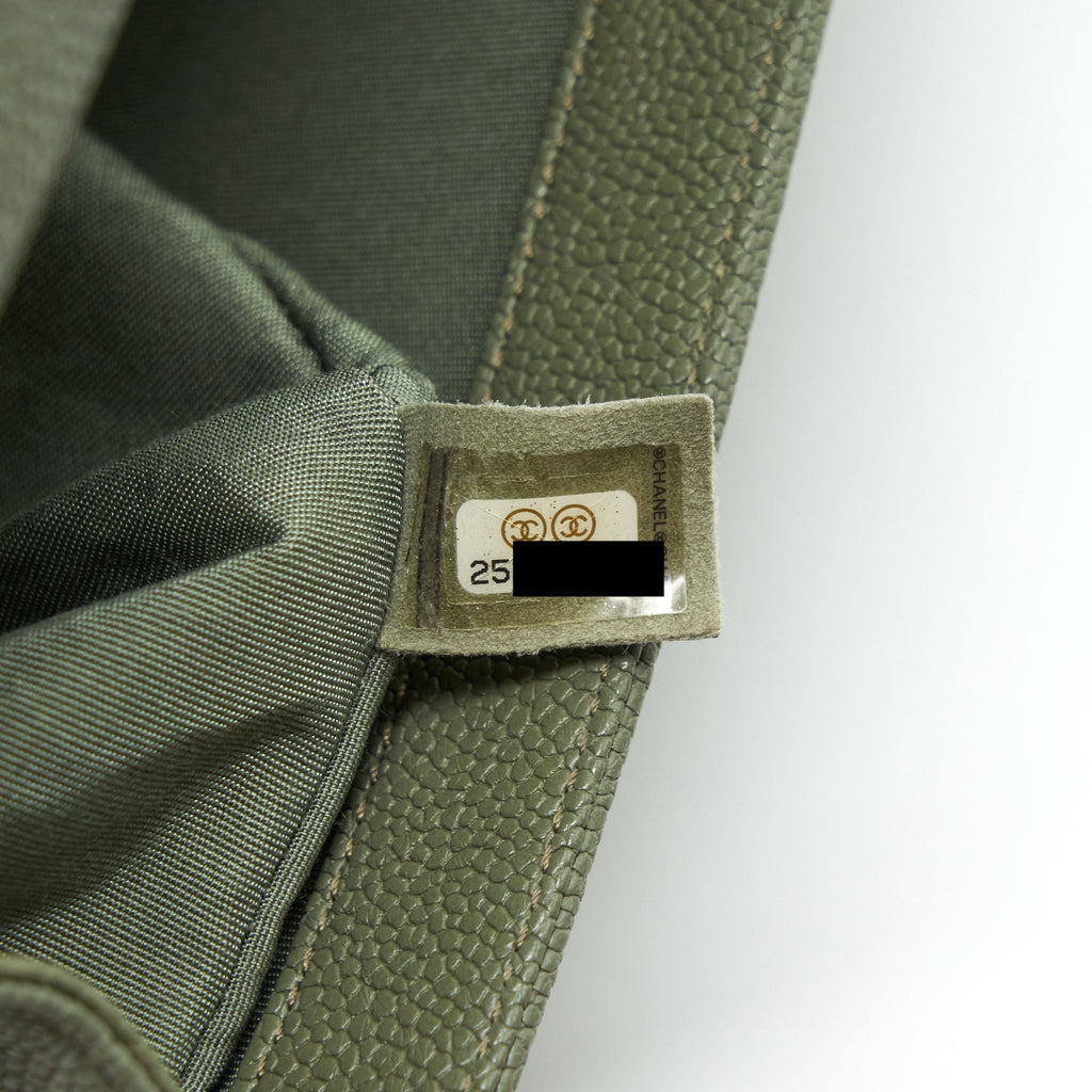 CHANEL MEDIUM BOY BAG CAVIAR LIGHT GREEN SHW