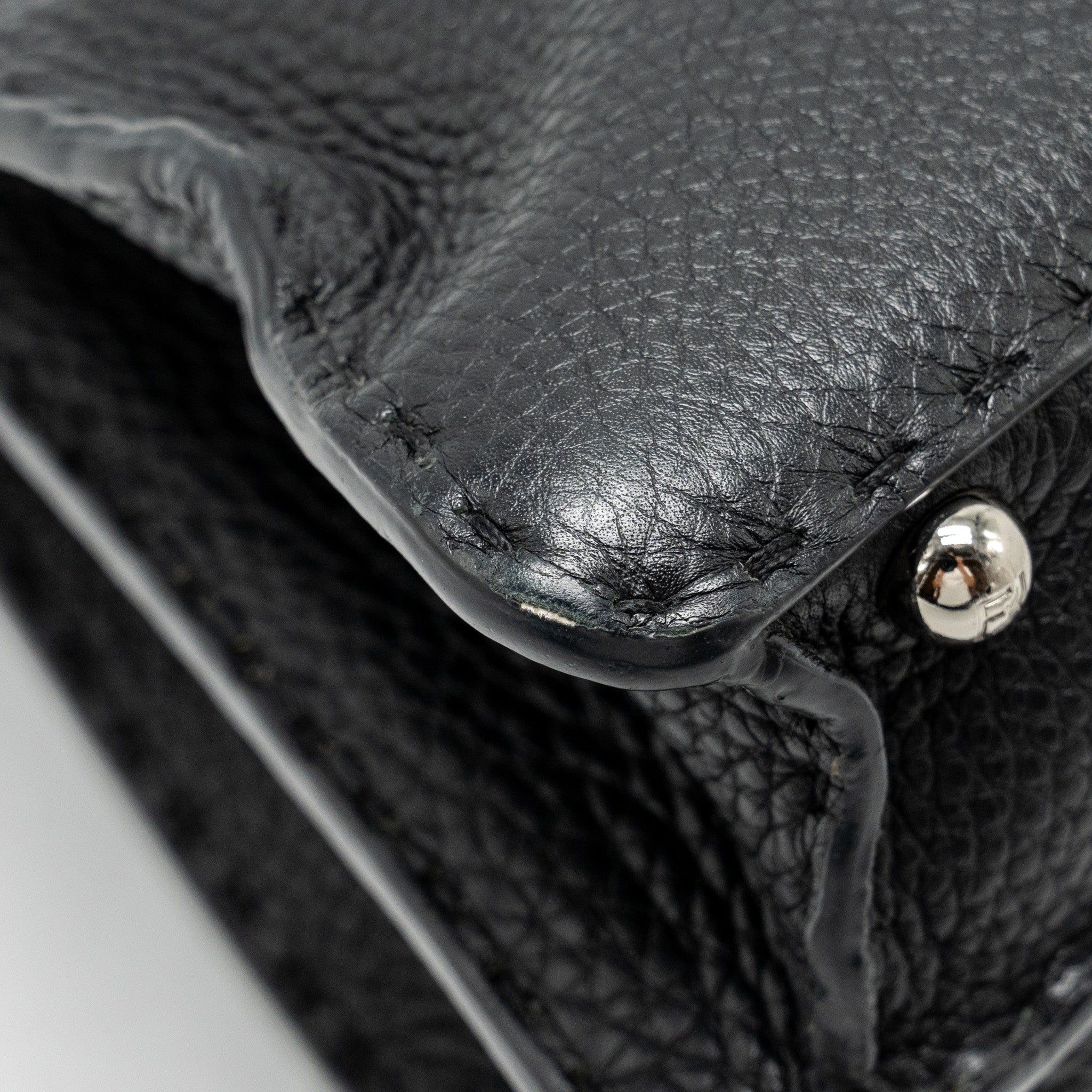 FENDI MEDIUM PEEKABOO BAG CALFSKIN BLACK SHW
