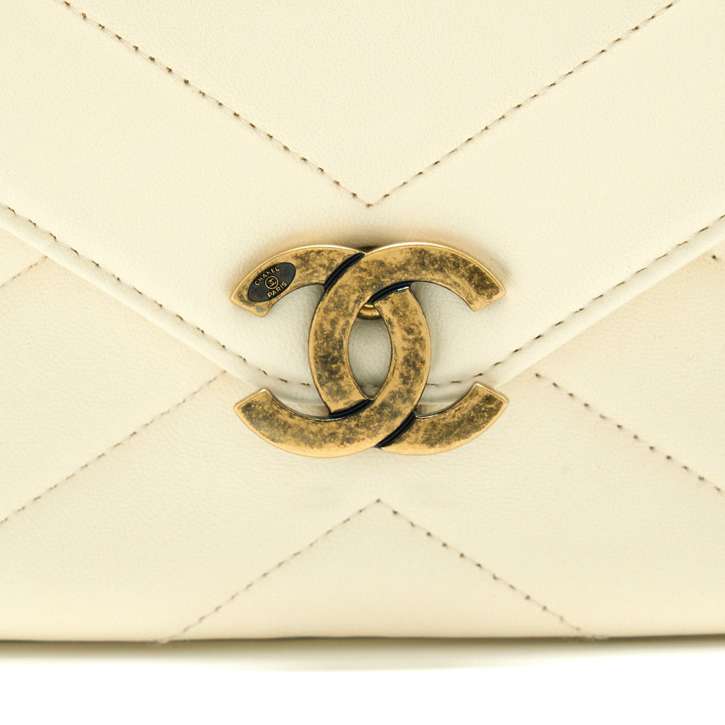 CHANEL ENVELOP CHEVRON FLAP BAG WHITE WITH RUTHENIUM GOLD HARDWARE