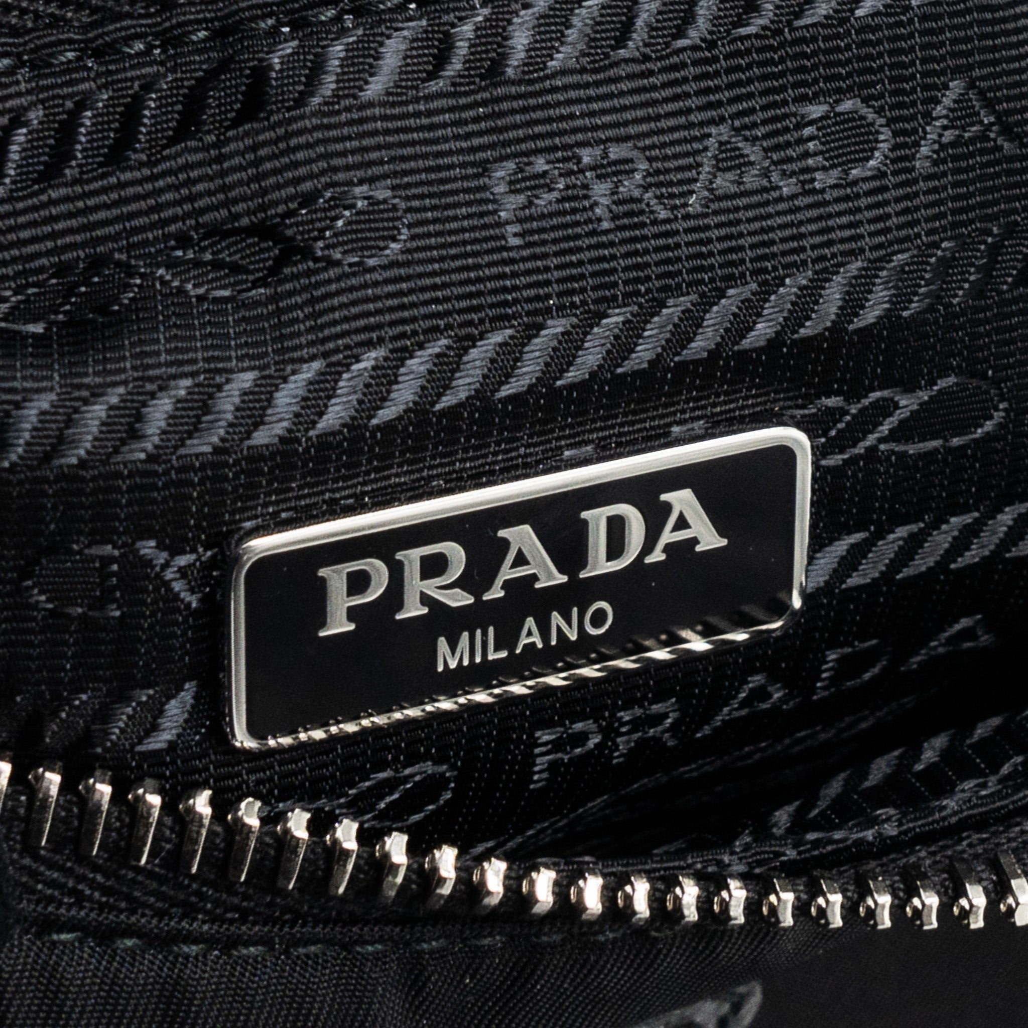 PRADA REEDITION 2005 NYLON BLACK SHW