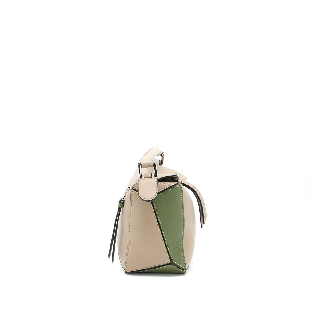 LOEWE SMALL PUZZLE COLORBLOCK BEIGE/WHITE/GREEN SHW