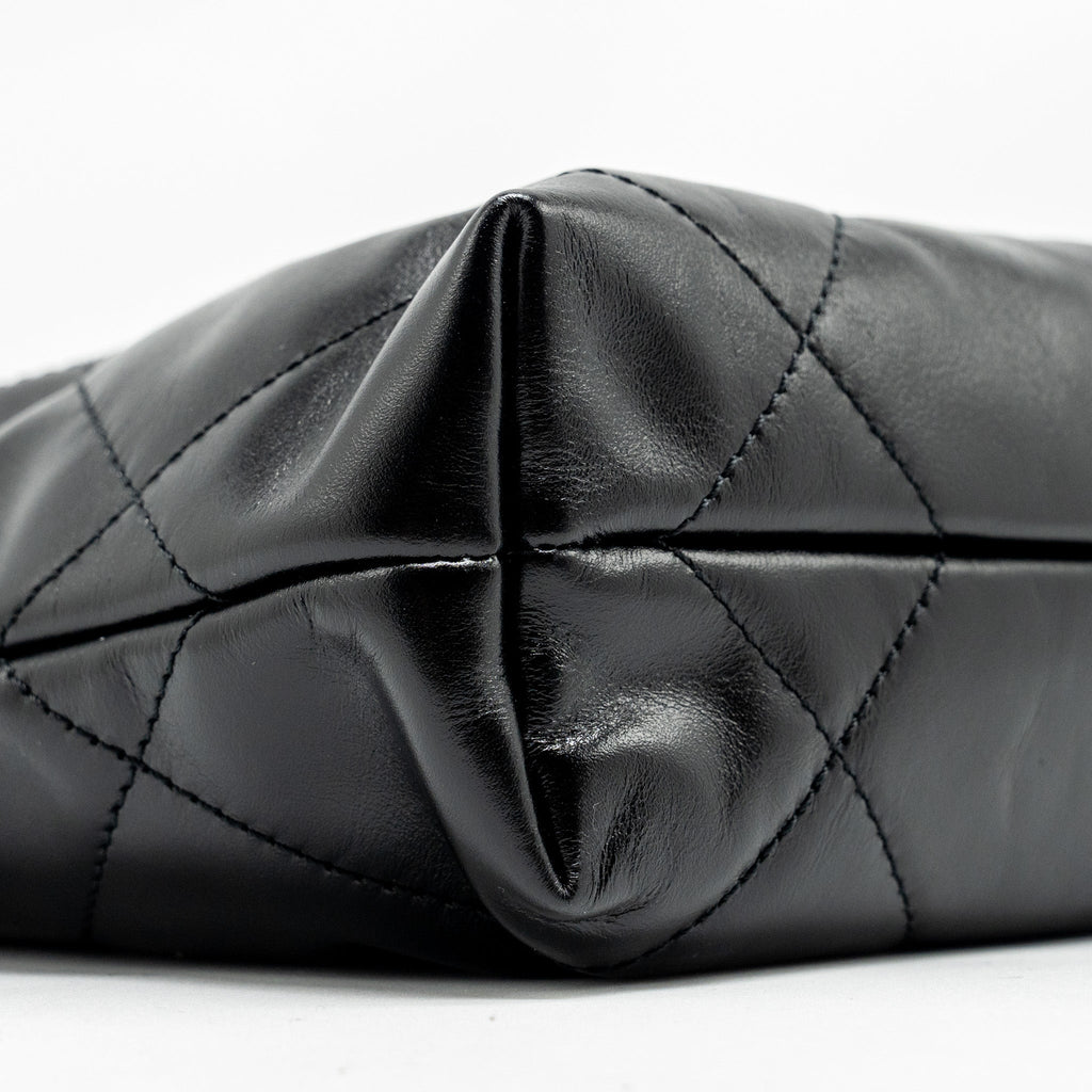 CHANEL MINI 22 BAG SHINY CALFSKIN BLACK GHW (MICROCHIP)
