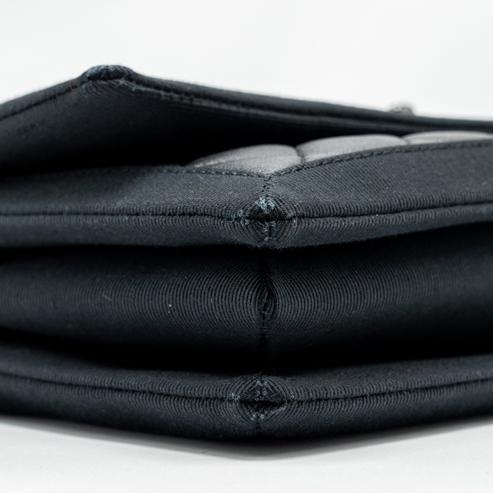 CHANEL QUILTED FLAP BAG LAMBSKIN/FABRIC SO BLACK