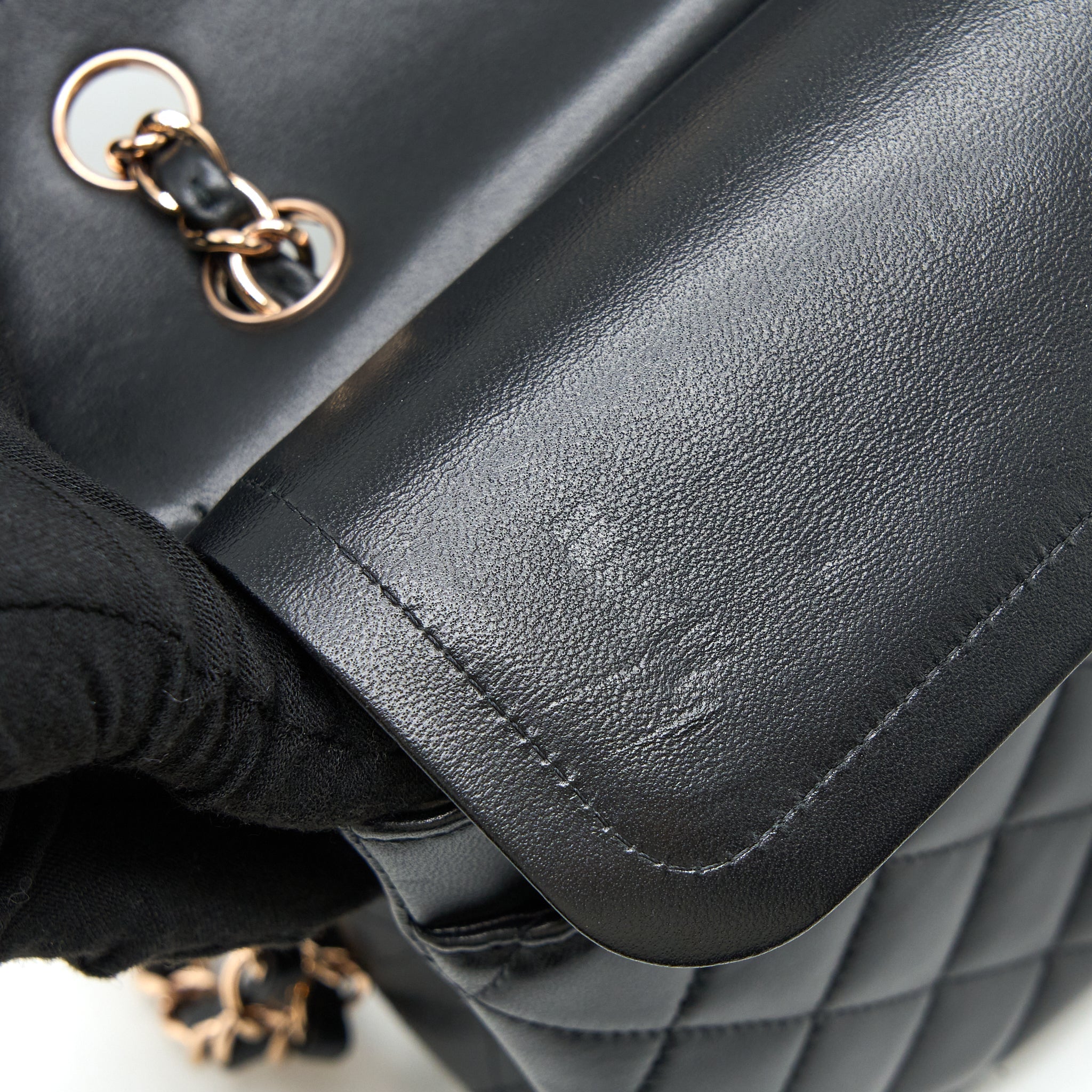 CHANEL MEDIUM CLASSIC FLAP BAG LAMBSKIN BLACK RGHW (MICROCHIP)