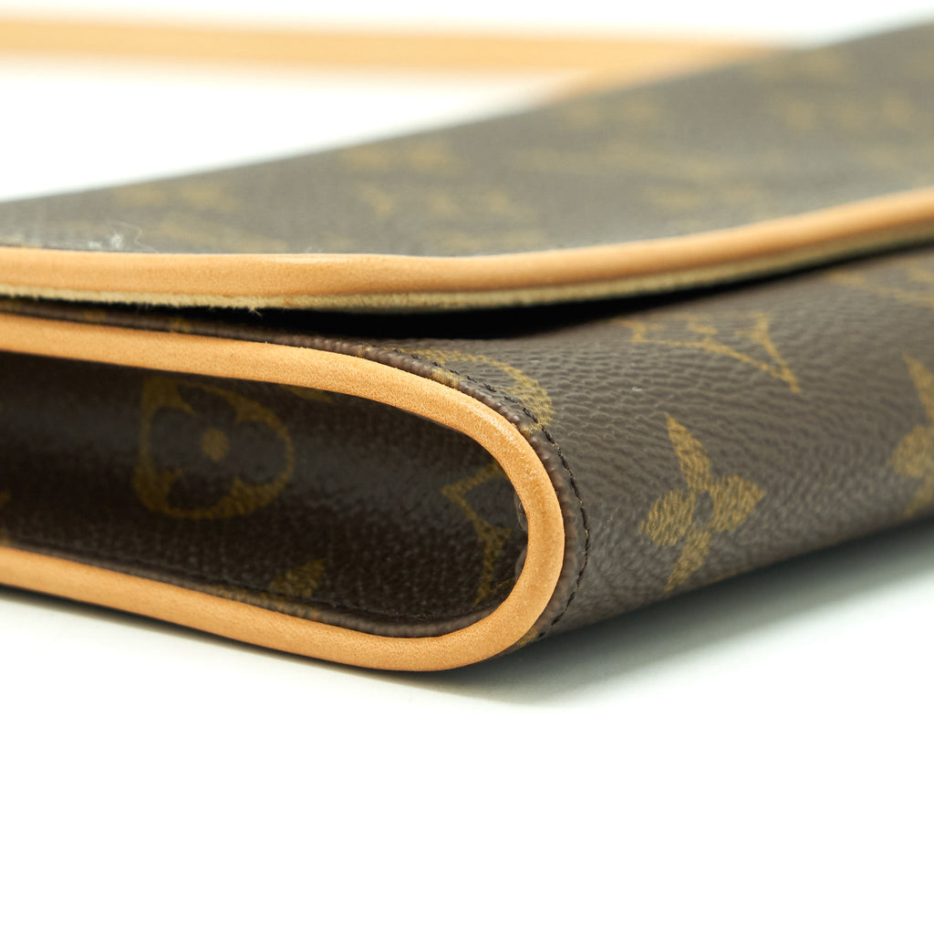 LOUIS VUITTON VINTAGE BELT BAG MONOGRAM CANVAS YEAR 2001