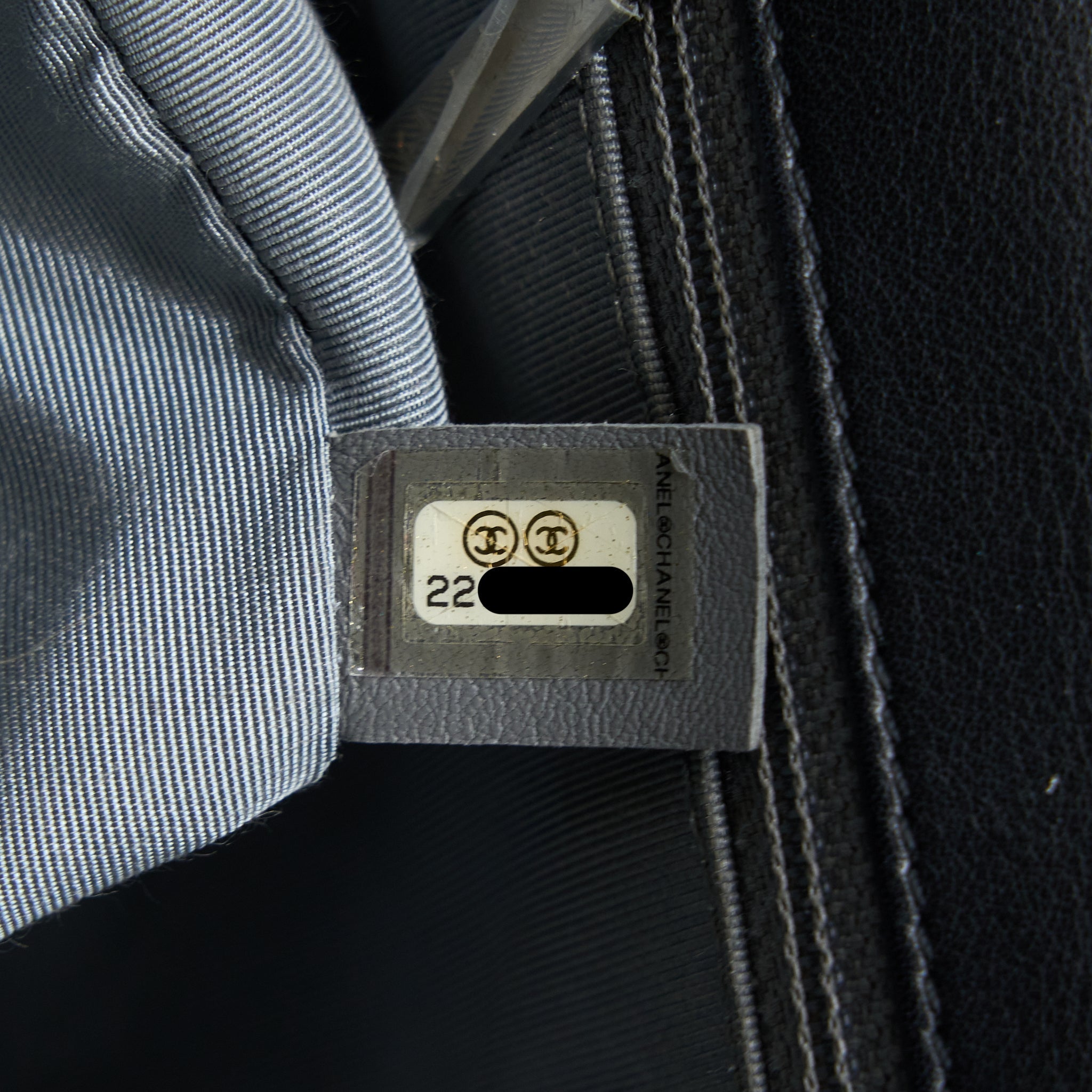 CHANEL NEW MEDIUM BOY BAG CHEVRON LAMBSKIN BLACK SHW