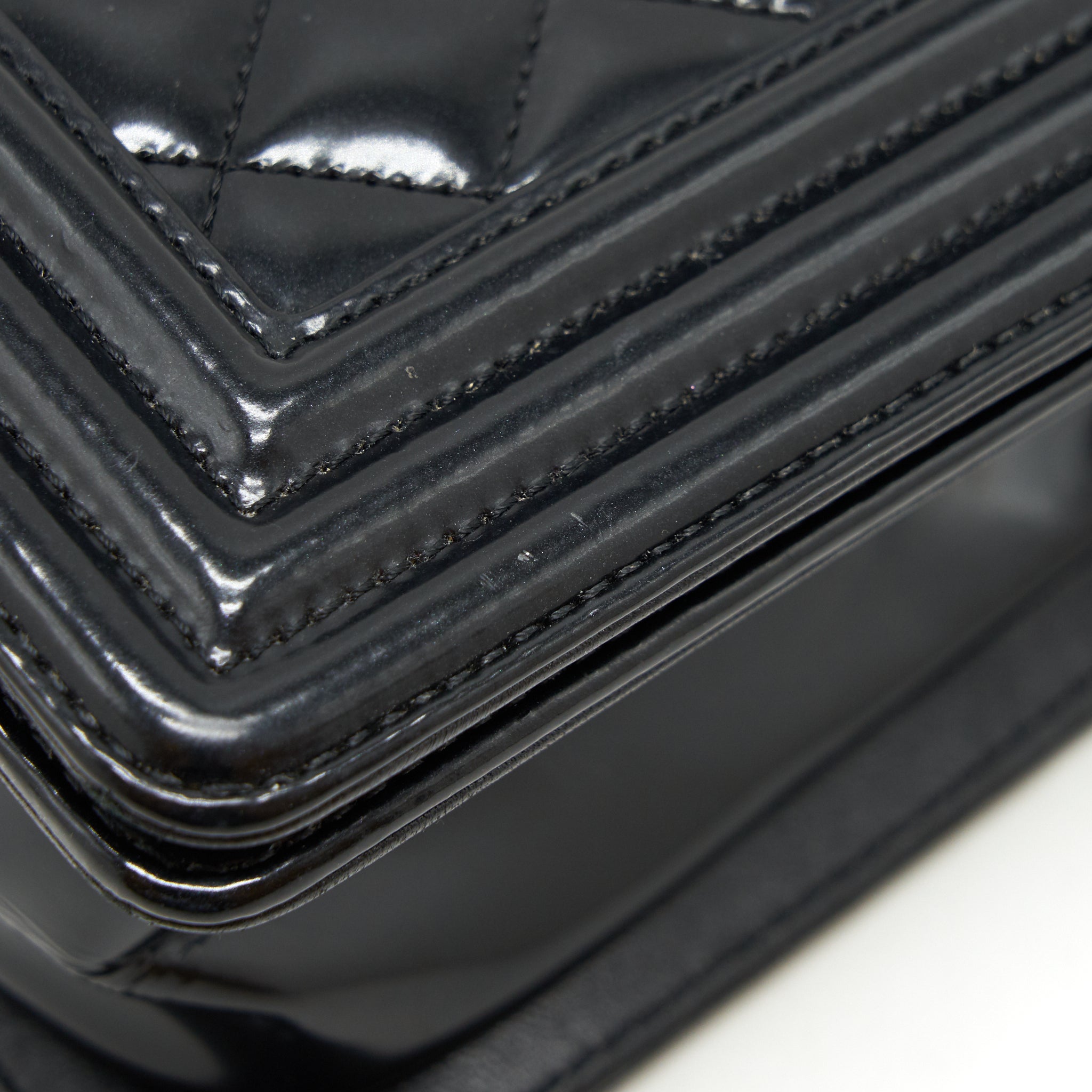 CHANEL MEDIUM LE BOY PATENT LEATHER BLACK LGHW