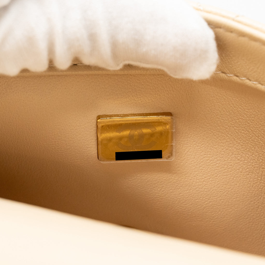 CHANEL 25C COCO LOVE ADJUSTABLE CHAIN SHINY LAMBSKIN BEIGE GHW (MICROCHIP)