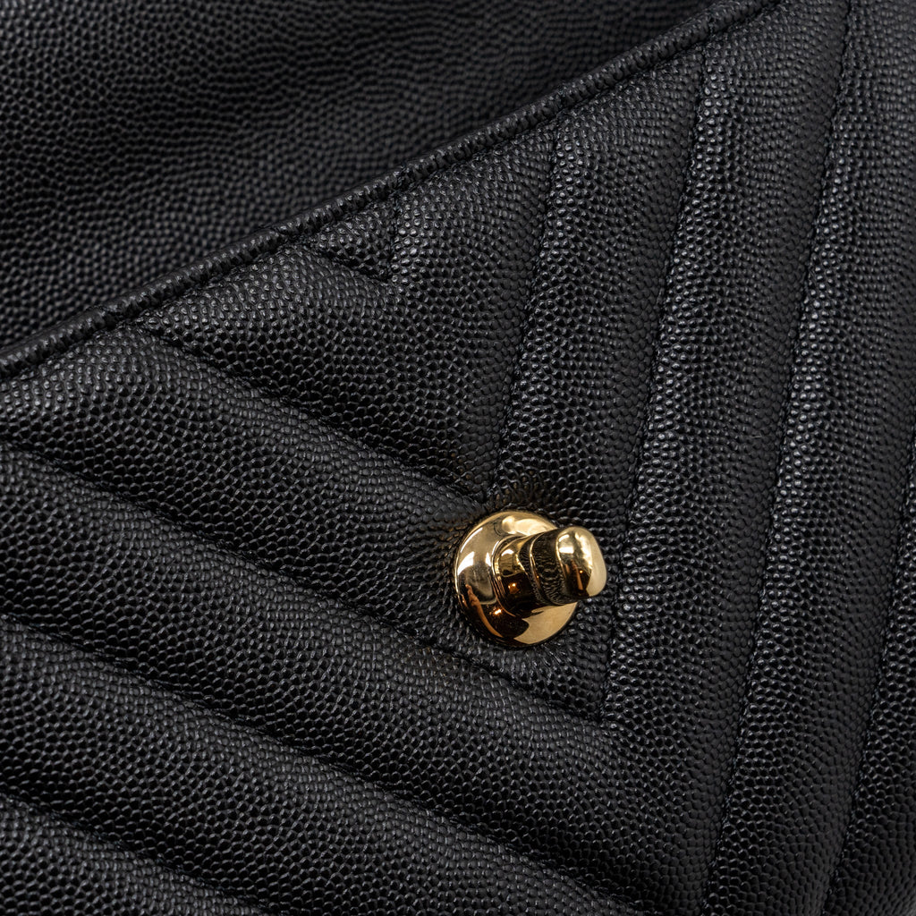 CHANEL SMALL COCO HANDLE CHEVRON CAVIAR BLACK LGHW