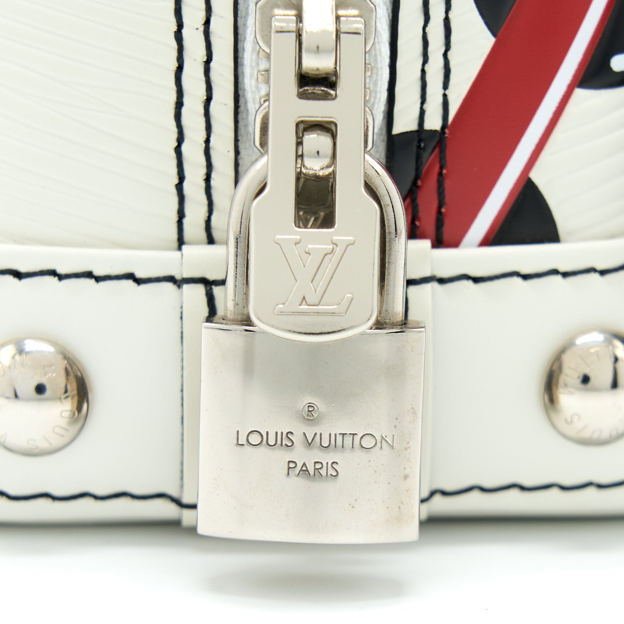LOUIS VUITTON ALMA BB EN CUIR OCCASION EPI WHITE / BLACK WITH SHW