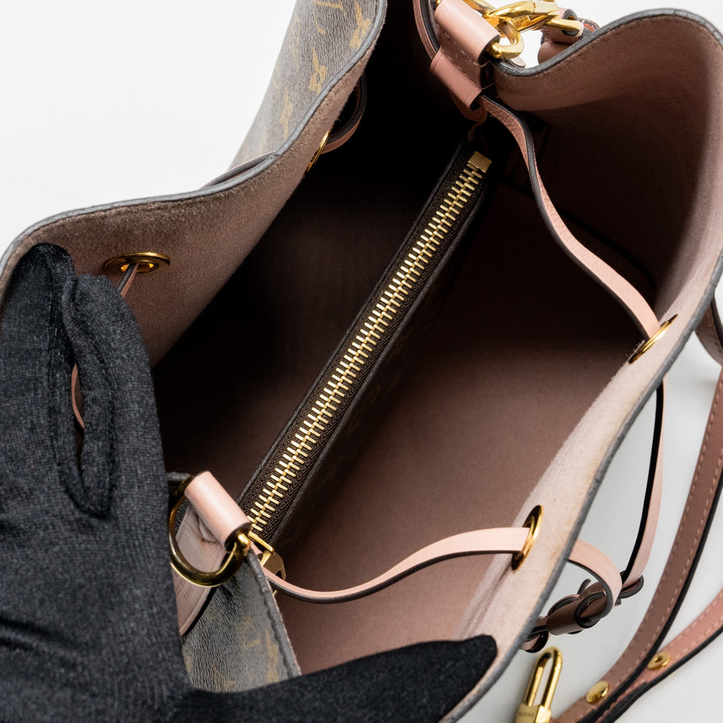 LOUIS VUITTON NEONOE MONOGRAM CANVAS ROSE POUDRE GHW