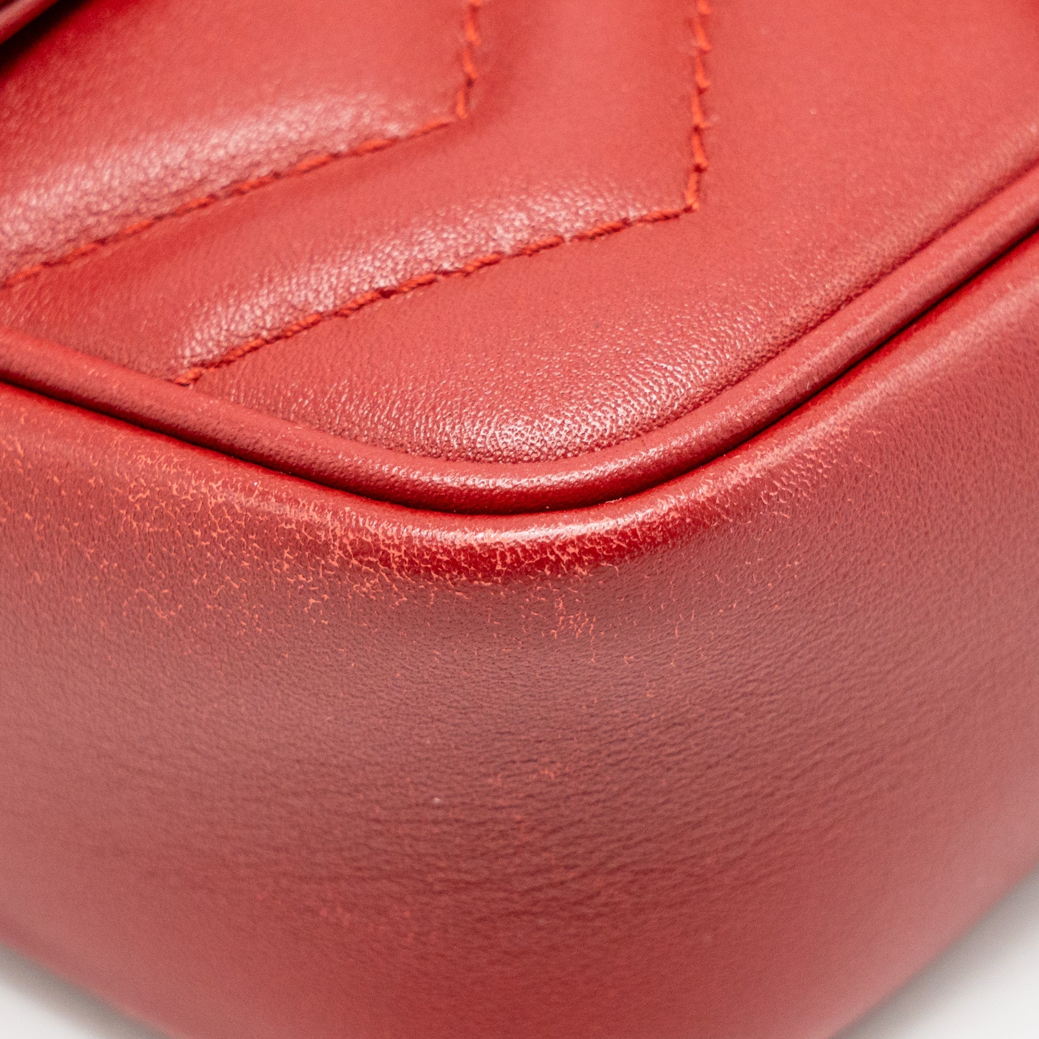 GUCCI GG MARMONT MINI BAG CALFSKIN RED BRUSHED GHW