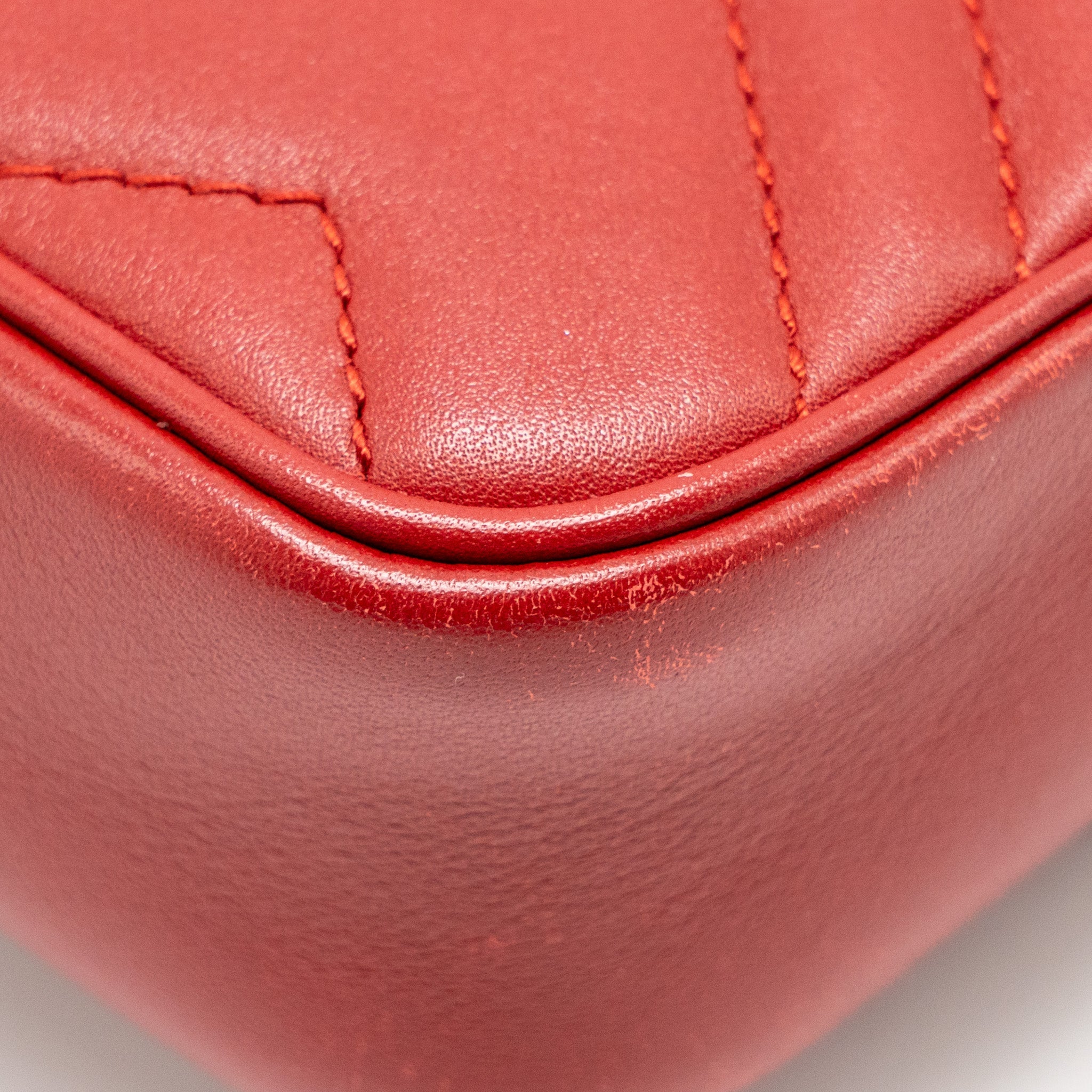 GUCCI GG MARMONT MINI BAG CALFSKIN RED BRUSHED GHW