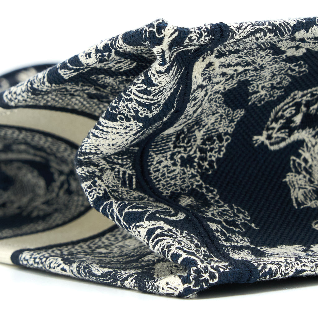 DIOR MEDIUM BOOK TOTE BLUE TOILE DE JOUY EMBROIDERY