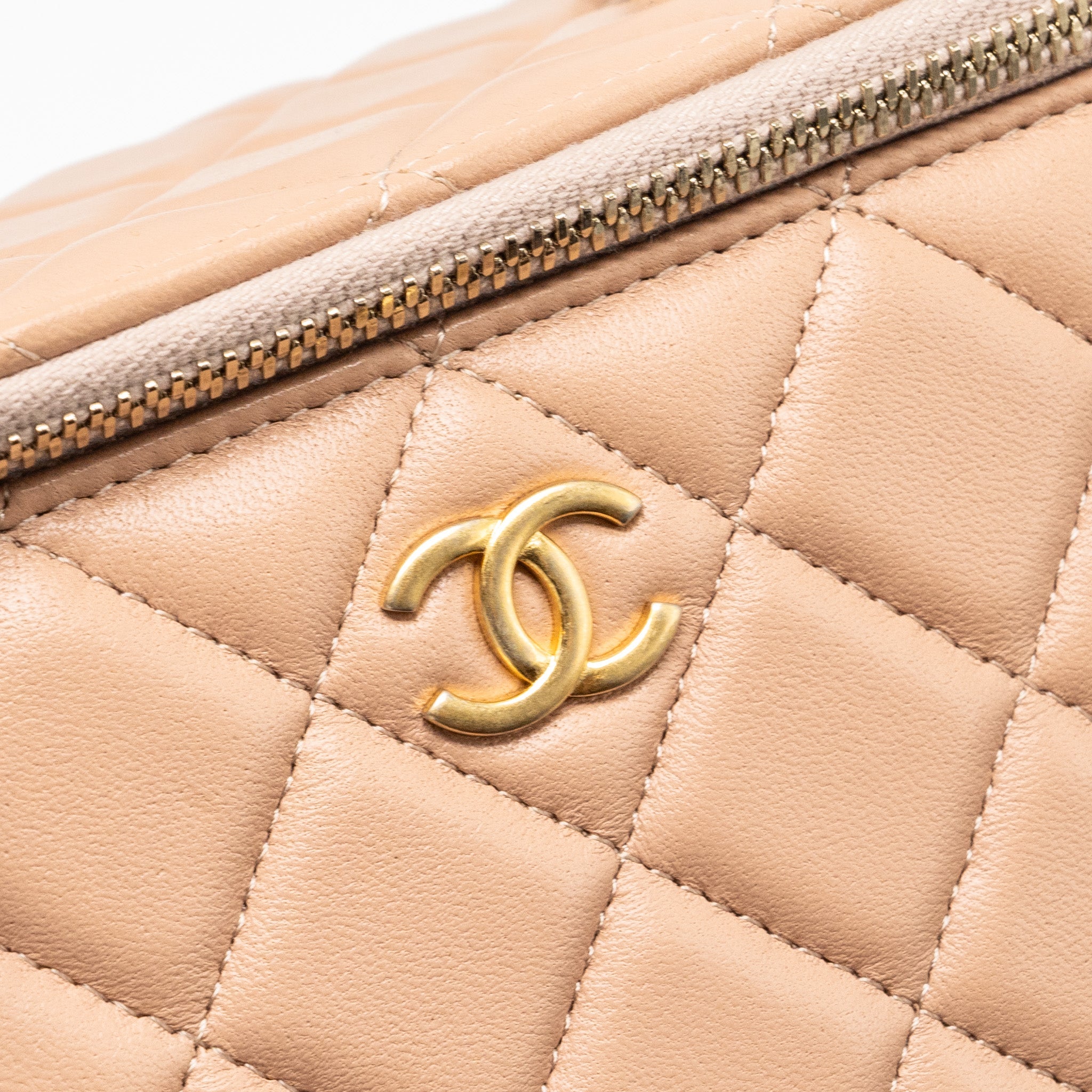 CHANEL TOP HANDLE LONG VANITY WITH CHAIN LAMBSKIN BEIGE BRUSHED GHW