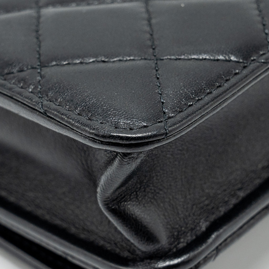 CHANEL LEATHER TOP HANDLE WALLET ON CHAIN LAMBSKIN BLACK LGHW (MICROCHIP)