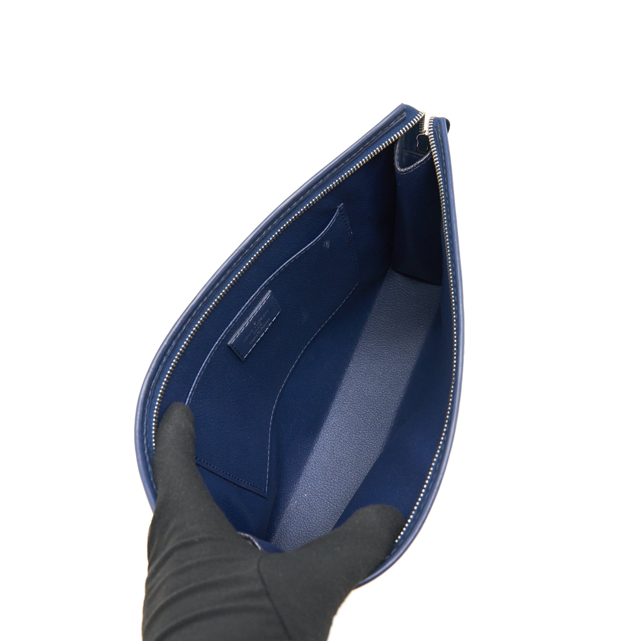 LOUIS VUITTON TOILETRY EPI NAVY