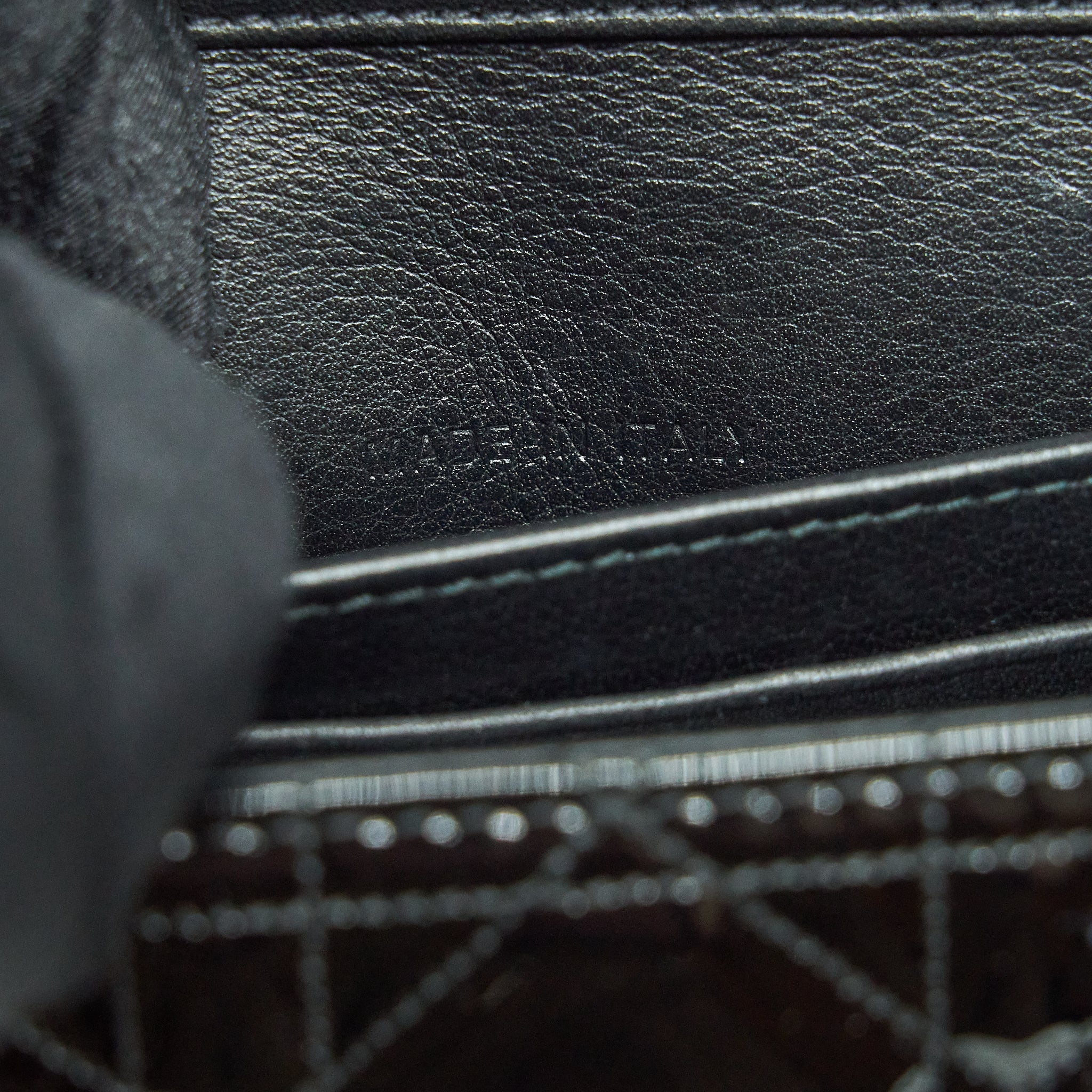 DIOR MINI MISS DIOR FLAP BAG PATENT BLACK SHW