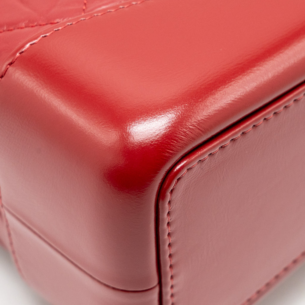 CHANEL SMALL GABRIELLE BACKPACK CALFSKIN RED MULTICOLOUR HARDWARE