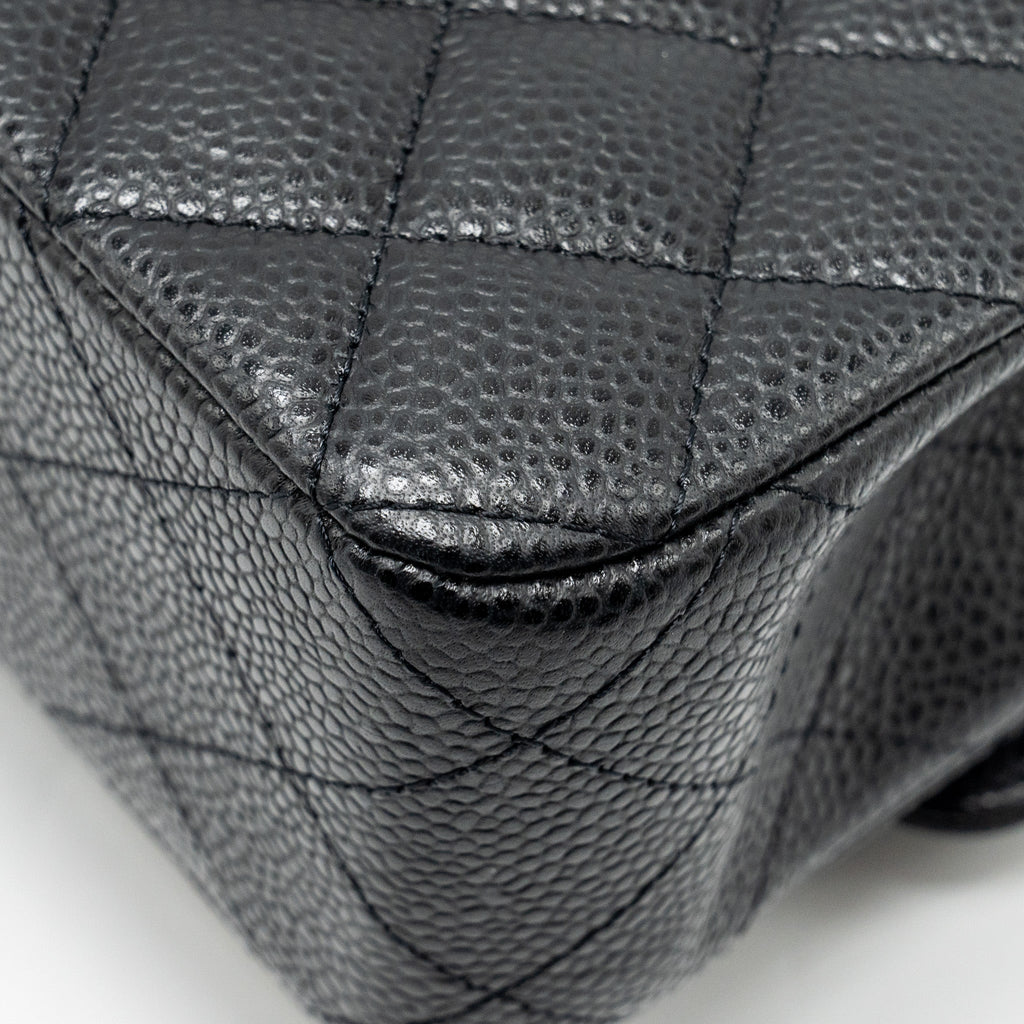 CHANEL MEDIUM CLASSIC DOUBLE FLAP BAG CAVIAR BLACK GHW