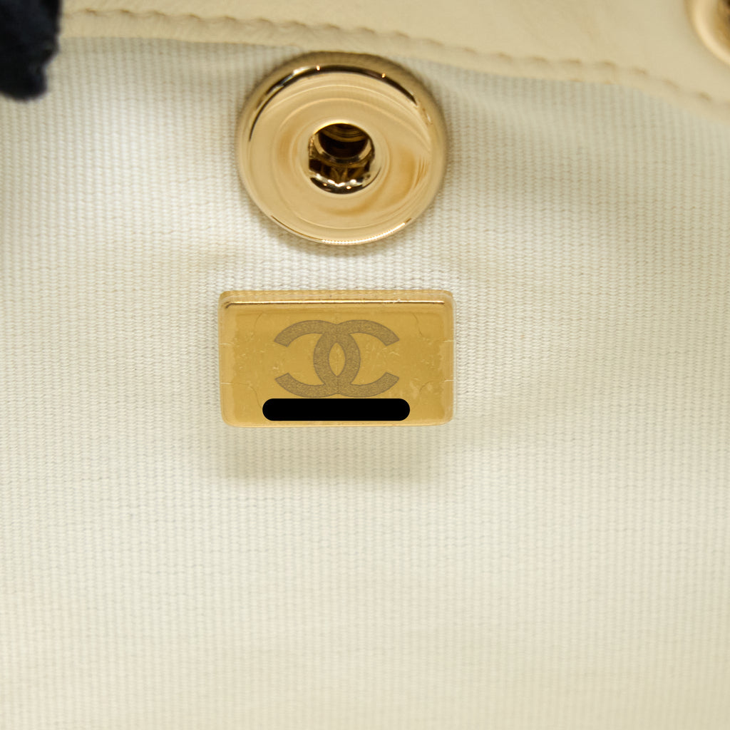 CHANEL DUMA MINI BACKPACK LAMBSKIN WHITE LGHW (MICROCHIP)