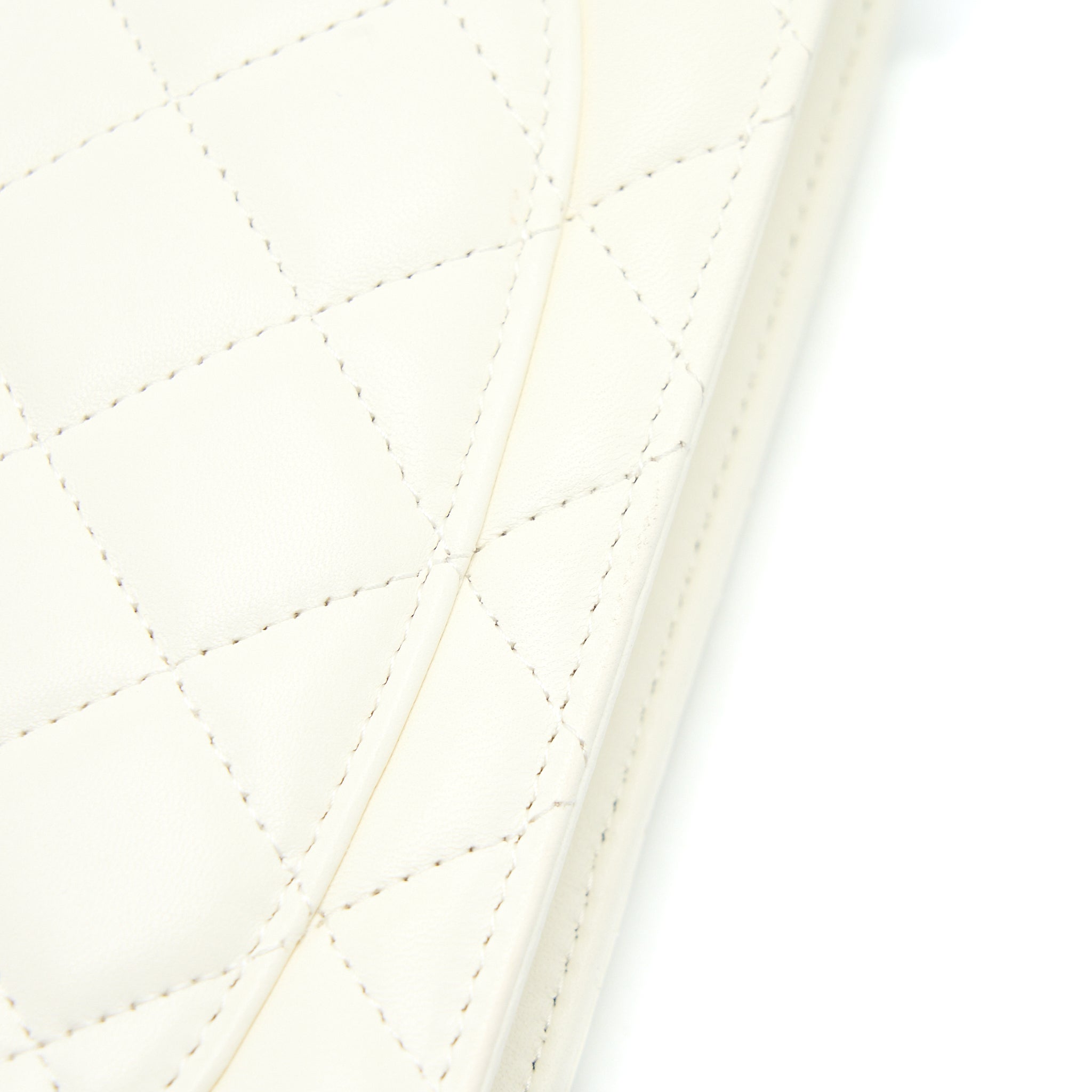 CHANEL PEARL CRUSH WALLET ON CHAIN LAMBSKIN WHITE BRUSHED GHW (MICROCHIP)