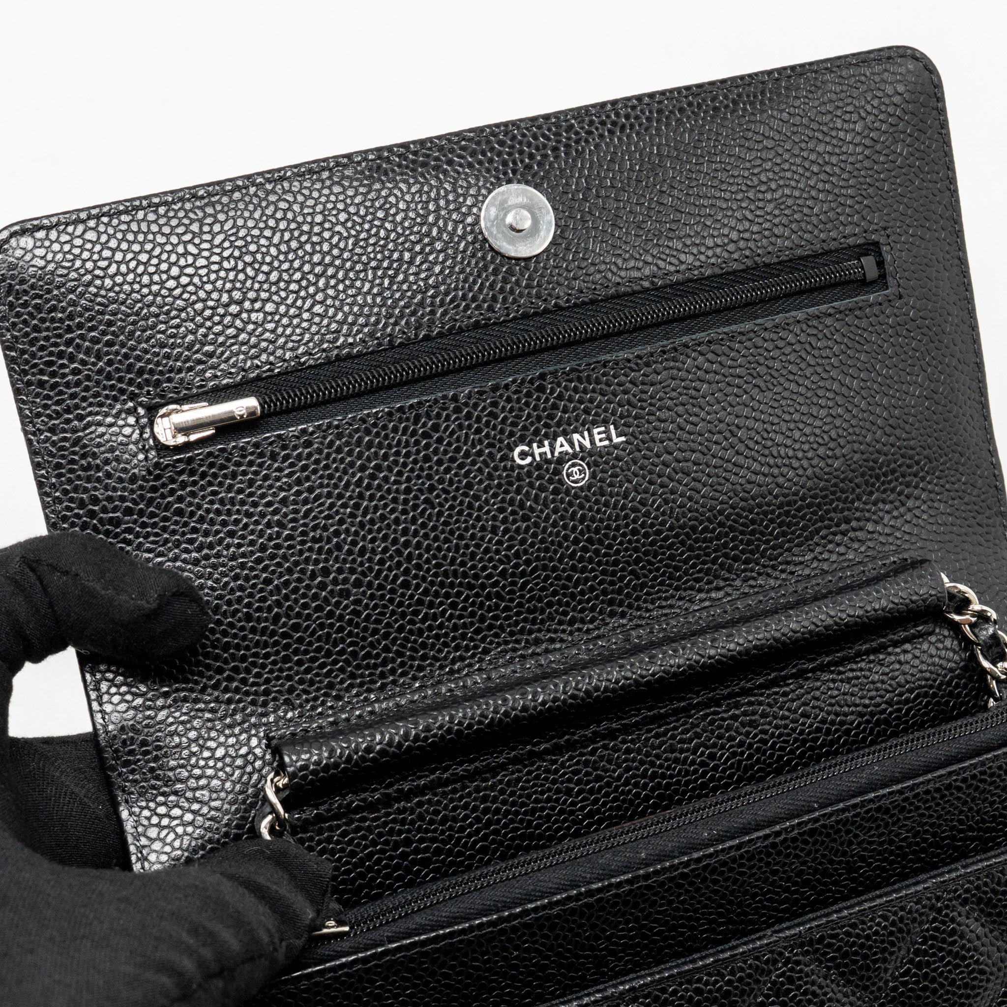 CHANEL CLASSIC WALLET ON CHAIN CAVIAR BLACK SHW (MICROCHIP)