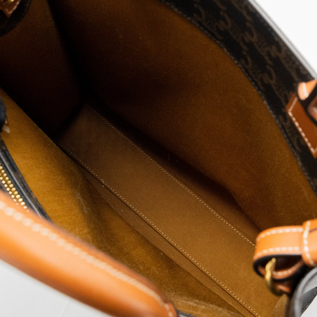 CELINE SMALL CABAS VERTICAL IN TRIOMPHE CANVAS/CALFSKIN TAN GHW