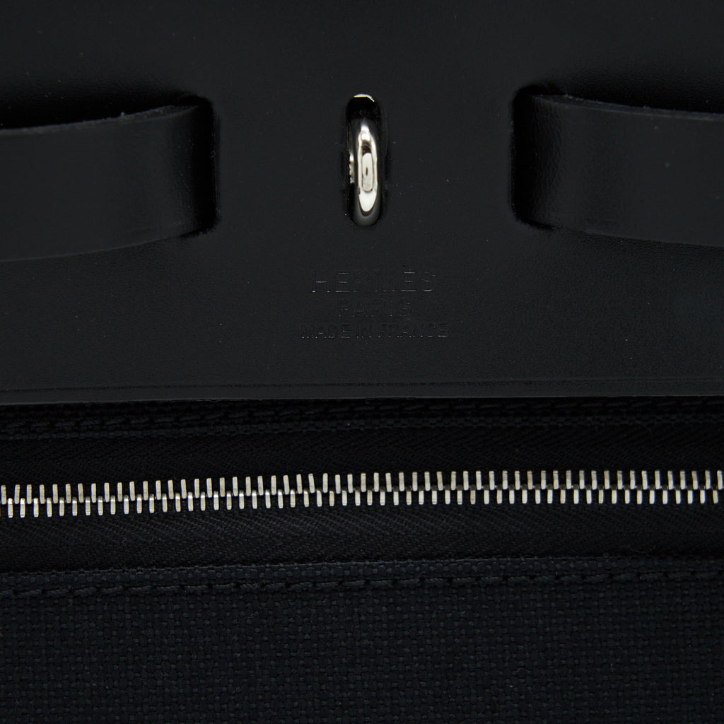 HERMES HERBAG ZIP 31 BAG BLACK SHW