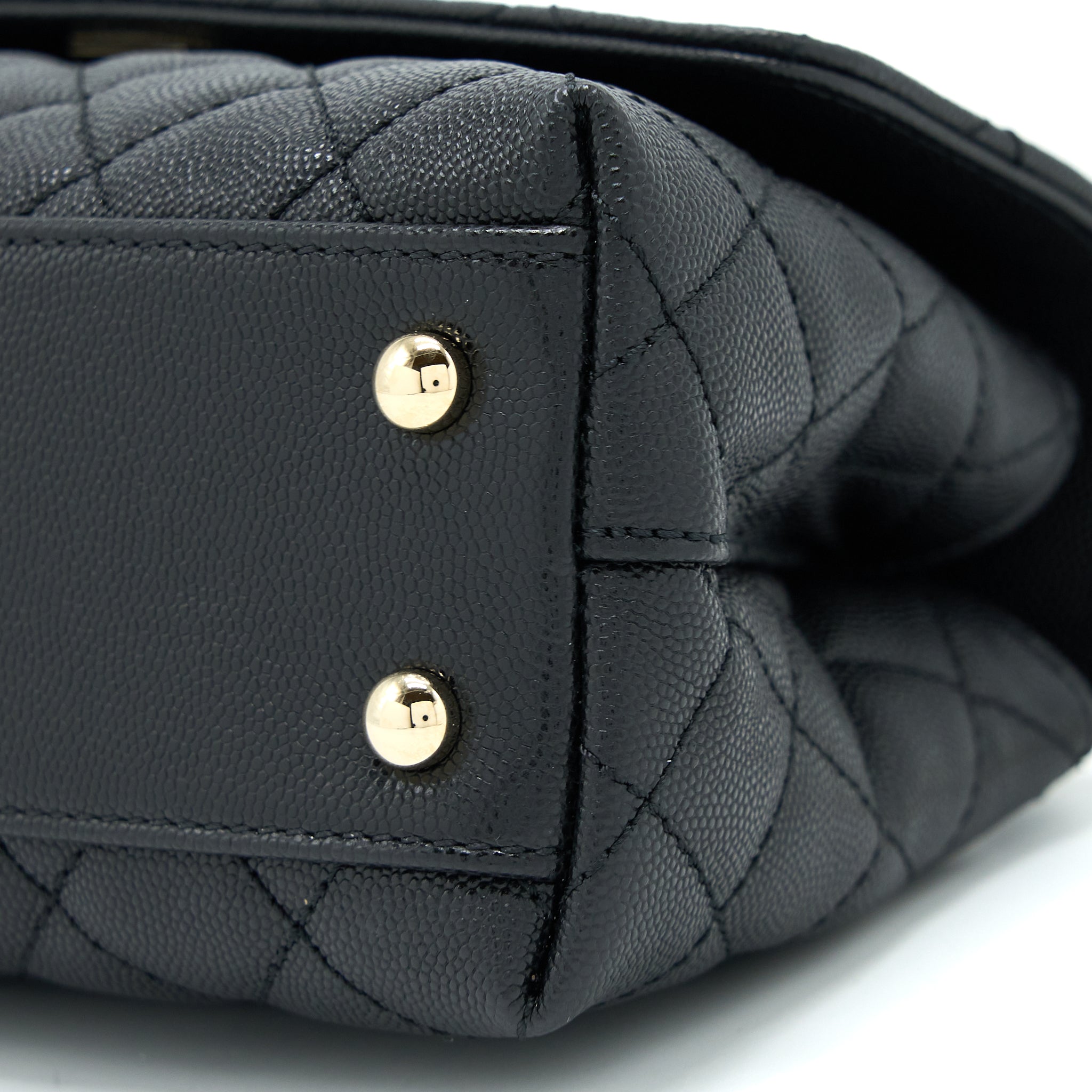 CHANEL SMALL COCO HANDLE CAVIAR BLACK LGHW (MICROCHIP)