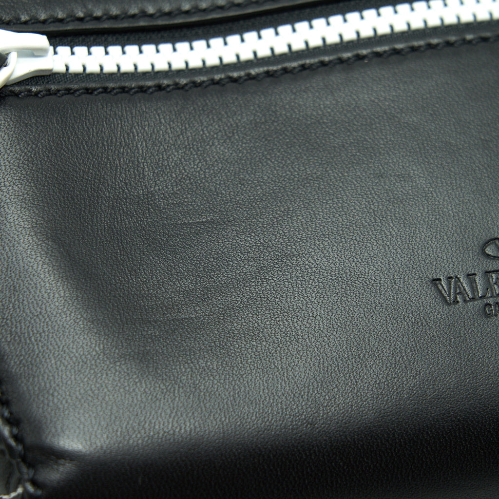 VALENTINO ROCKSTUD BELT BAG BLACK