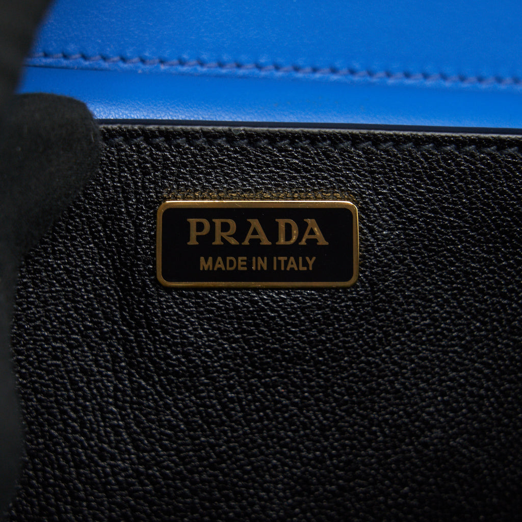 PRADA LEATHER CASHIER BAG MAREA/NERO GHW