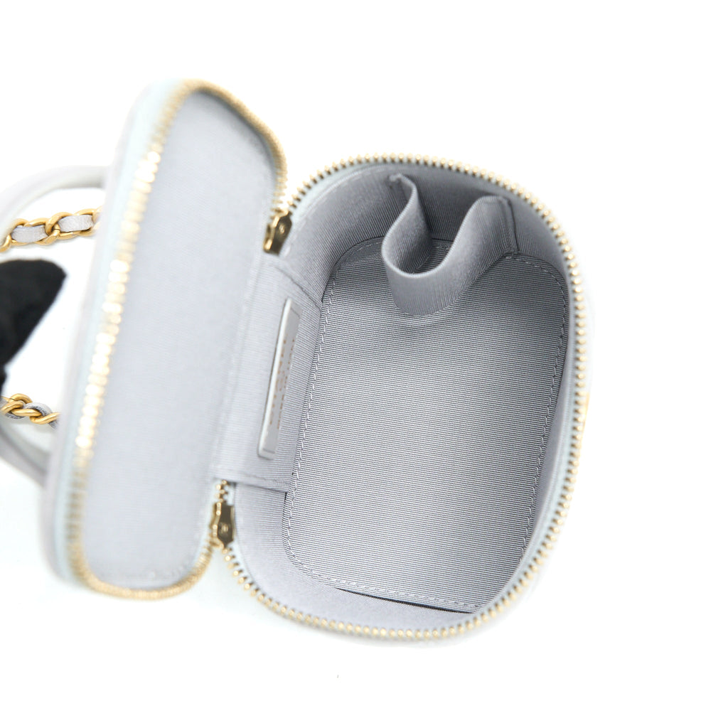CHANEL 21A TOP HANDLE MINI VANITY WITH CHAIN LAMBSKIN LIGHT GREY GHW