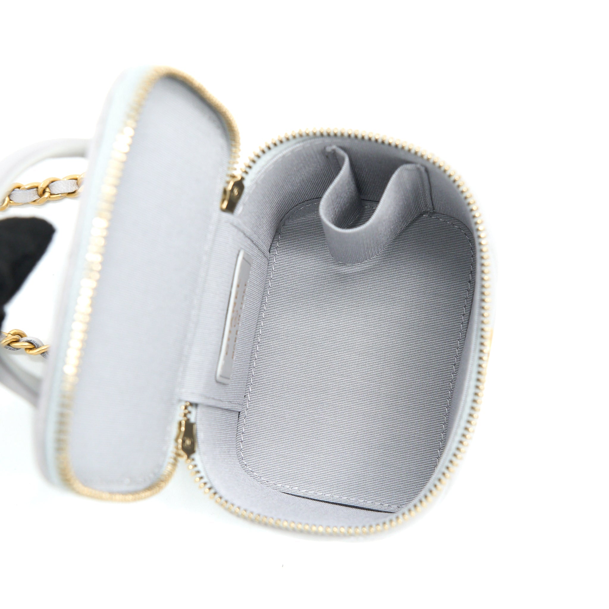 CHANEL 21A TOP HANDLE MINI VANITY WITH CHAIN LAMBSKIN LIGHT GREY GHW