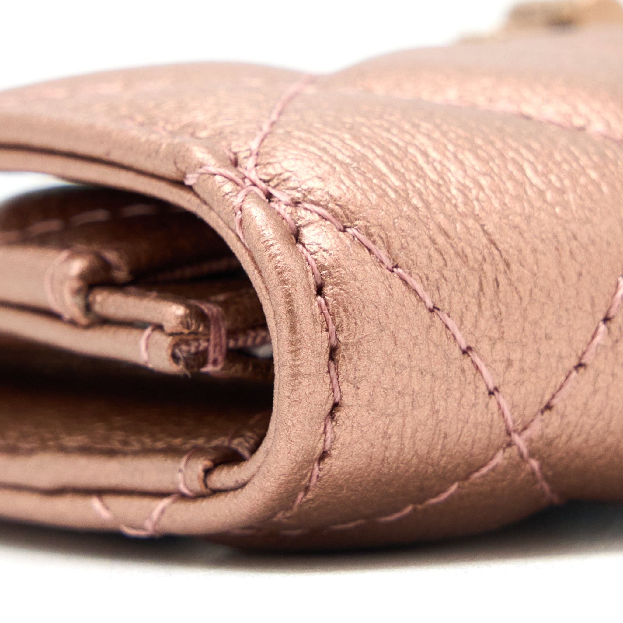 CHANEL 2.55 REISSUE FLAP CARD HOLDER METALLIC GRAINED CALFSKIN ROSE GOLD RGHW