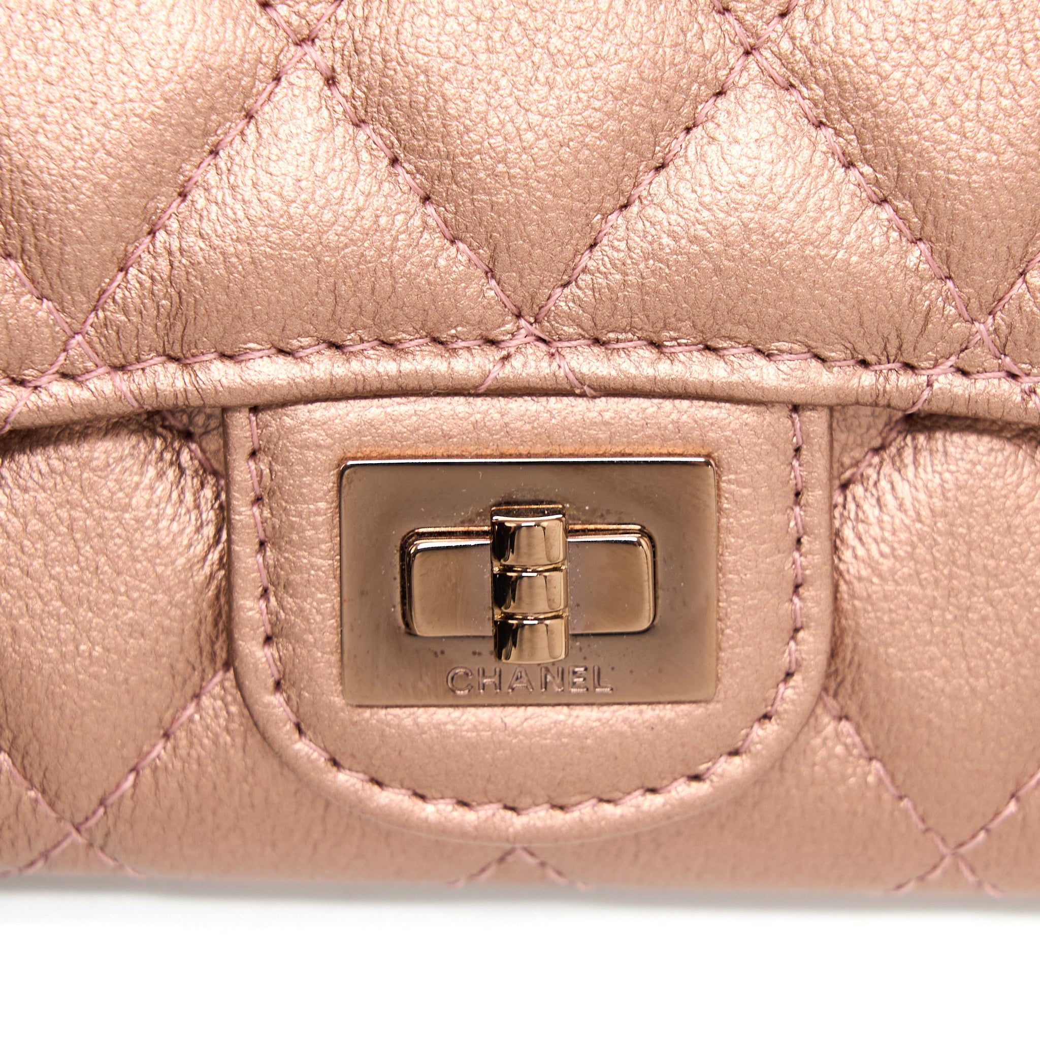 CHANEL 2.55 REISSUE FLAP CARD HOLDER METALLIC GRAINED CALFSKIN ROSE GOLD RGHW