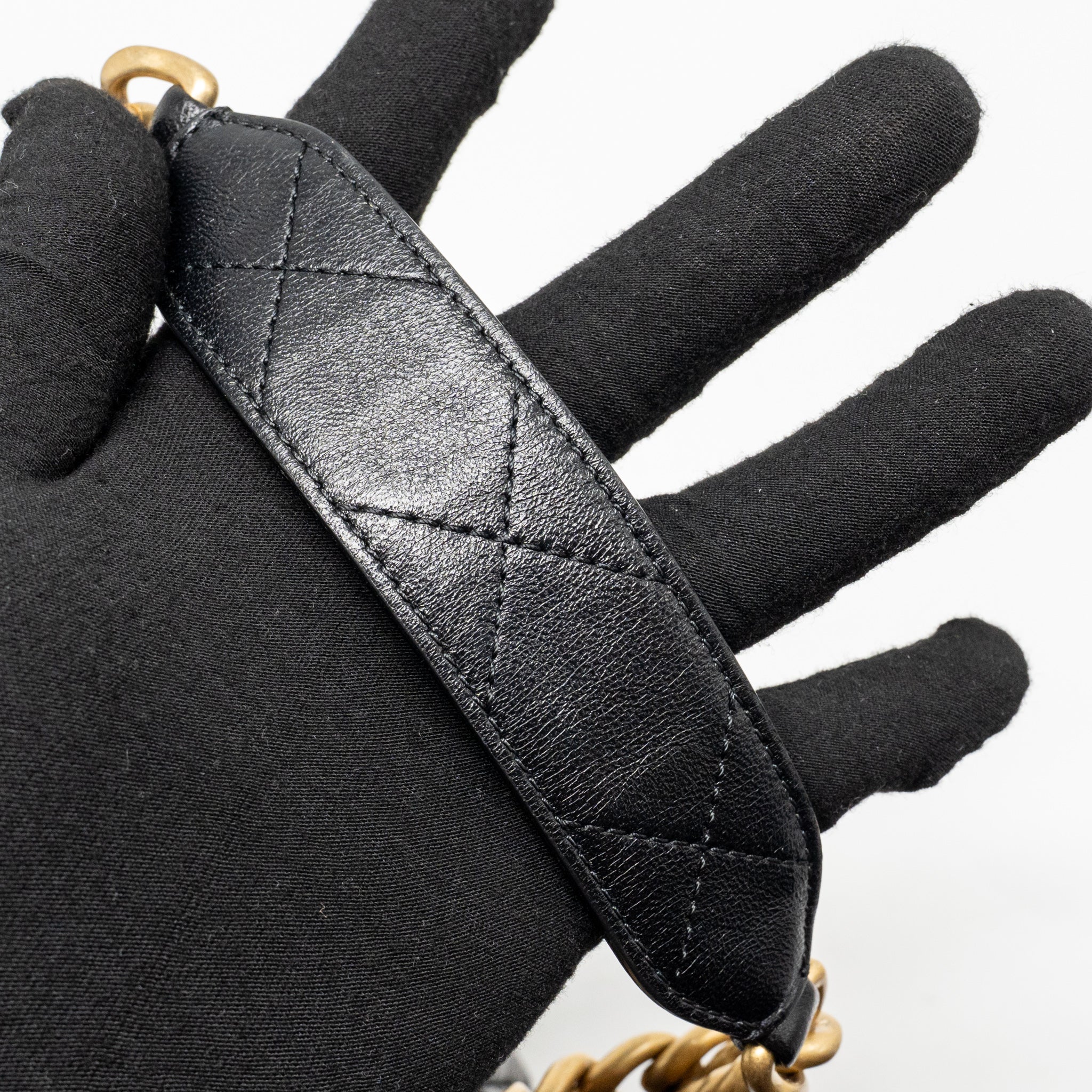 CHANEL 25C MAXI HOBO BAG LAMBSKIN BLACK GHW (MICROCHIP)