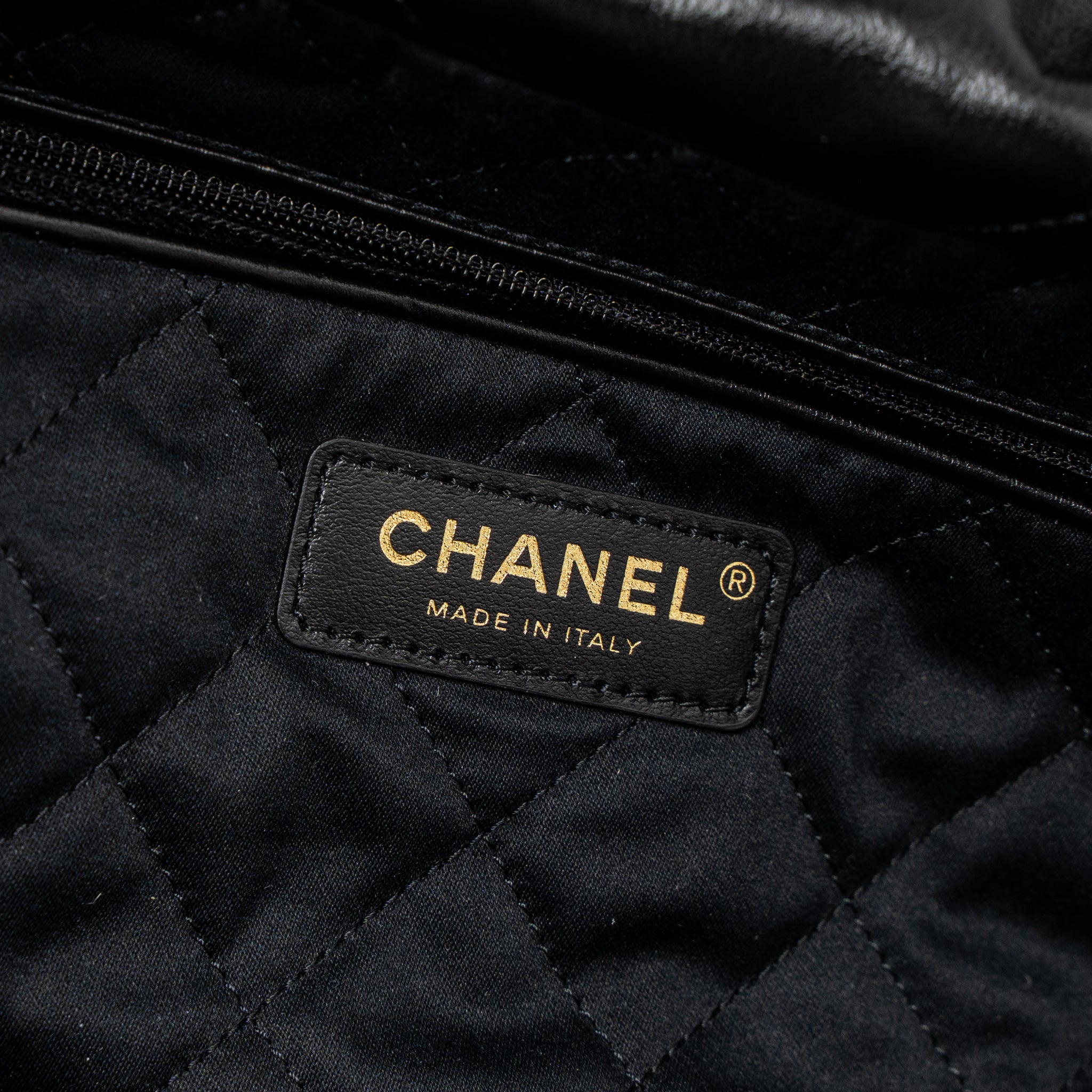 CHANEL SMALL 22 BAG GOLD LETTER SHINY CALFSKIN BLACK BRUSHED GHW (MICROCHIP)