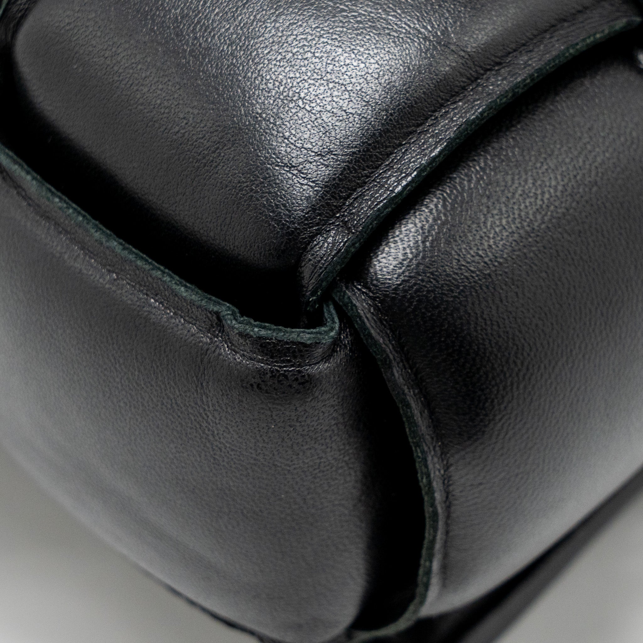 BOTTEGA VENETA PADDED CASSETTE LAMBSKIN BLACK SHW