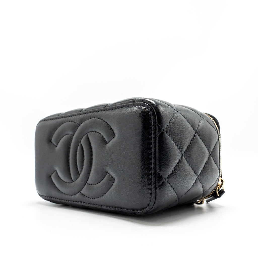 CHANEL TOP HANDLE LONG VANITY CASE LAMBSKIN BLACK LGHW (MICROCHIP)