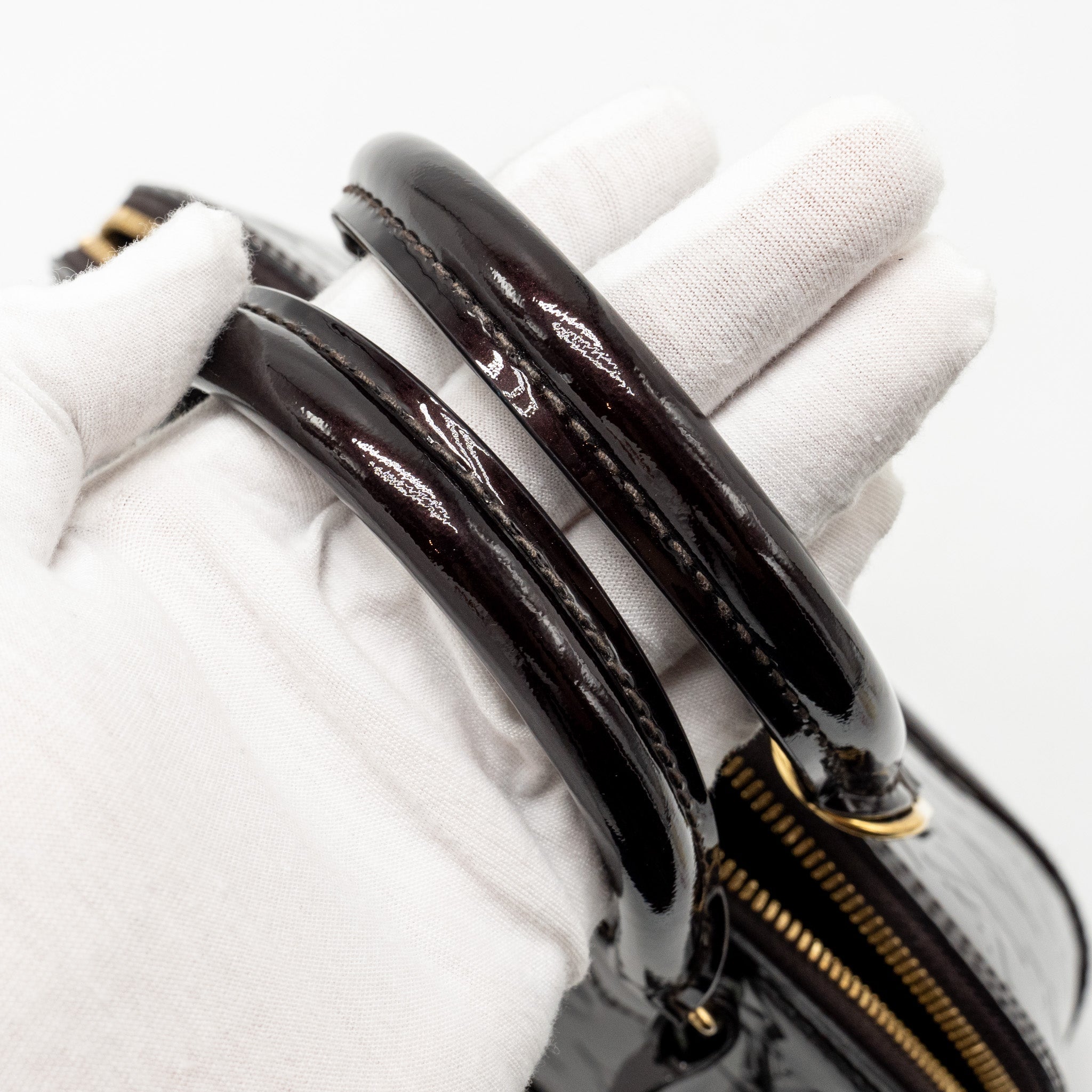 LOUIS VUITTON ALMA BB PATENT AMATANTE GHW