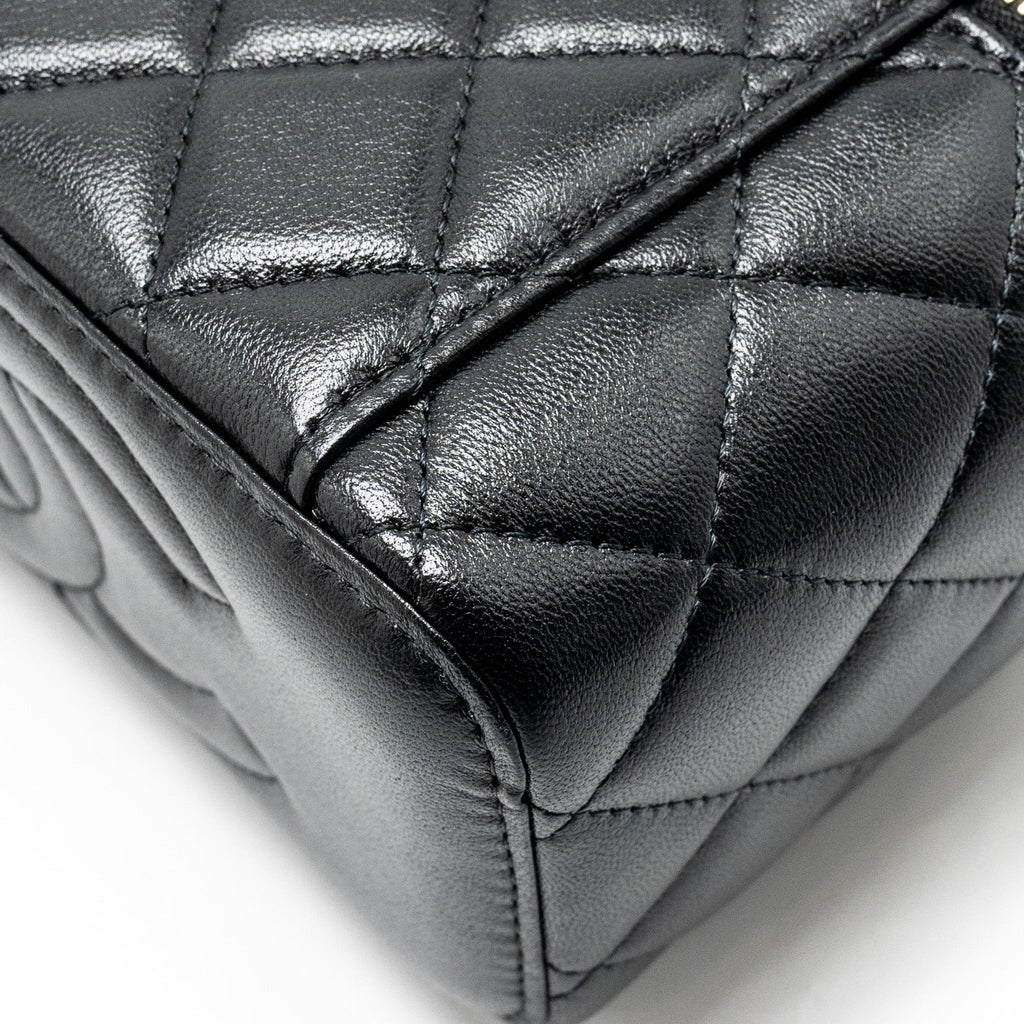 CHANEL TOP HANDLE LONG VANITY CASE LAMBSKIN BLACK LGHW (MICROCHIP)